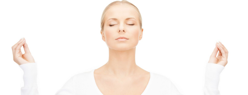 girlmeditating1040by400.png