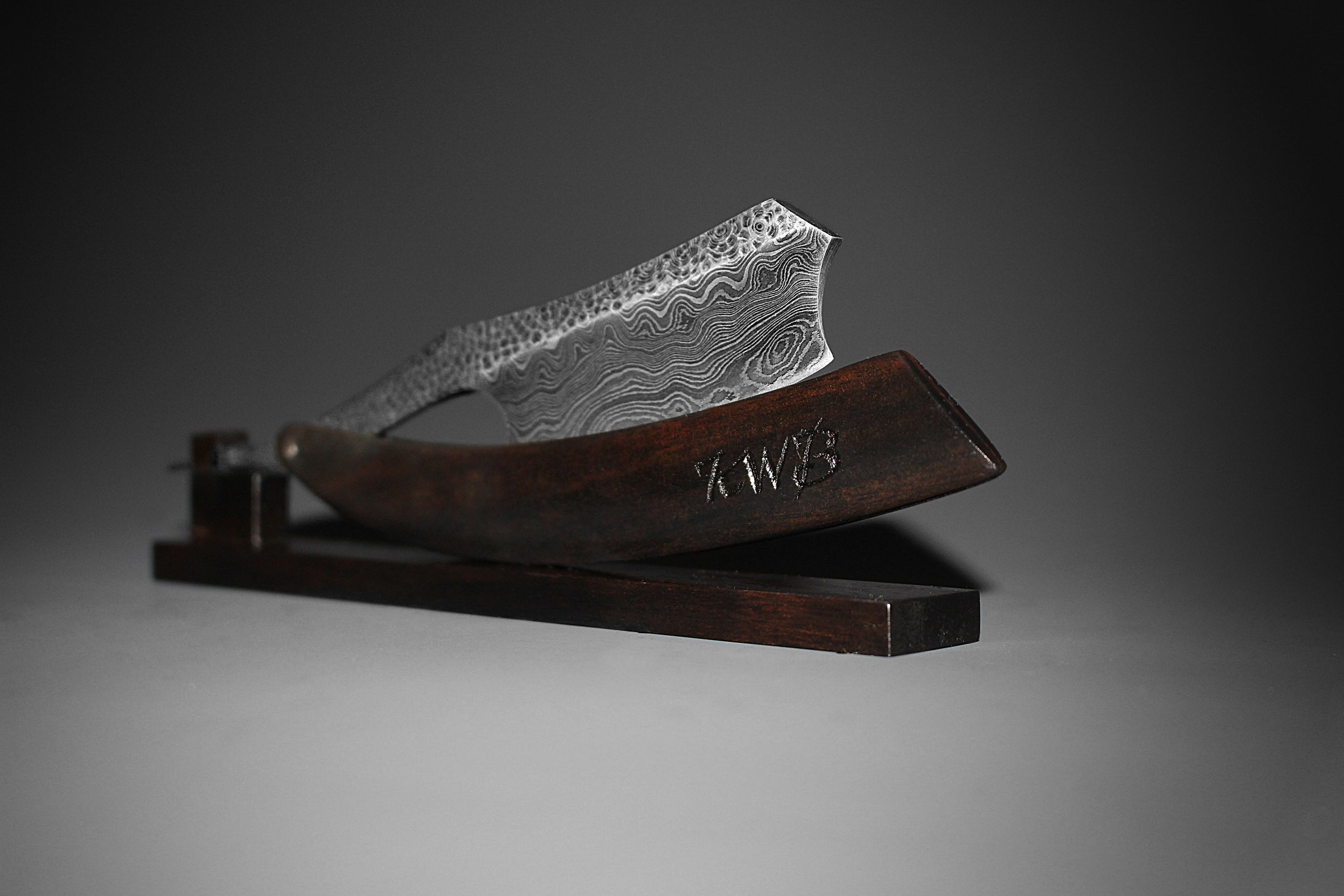 razor1a.jpg