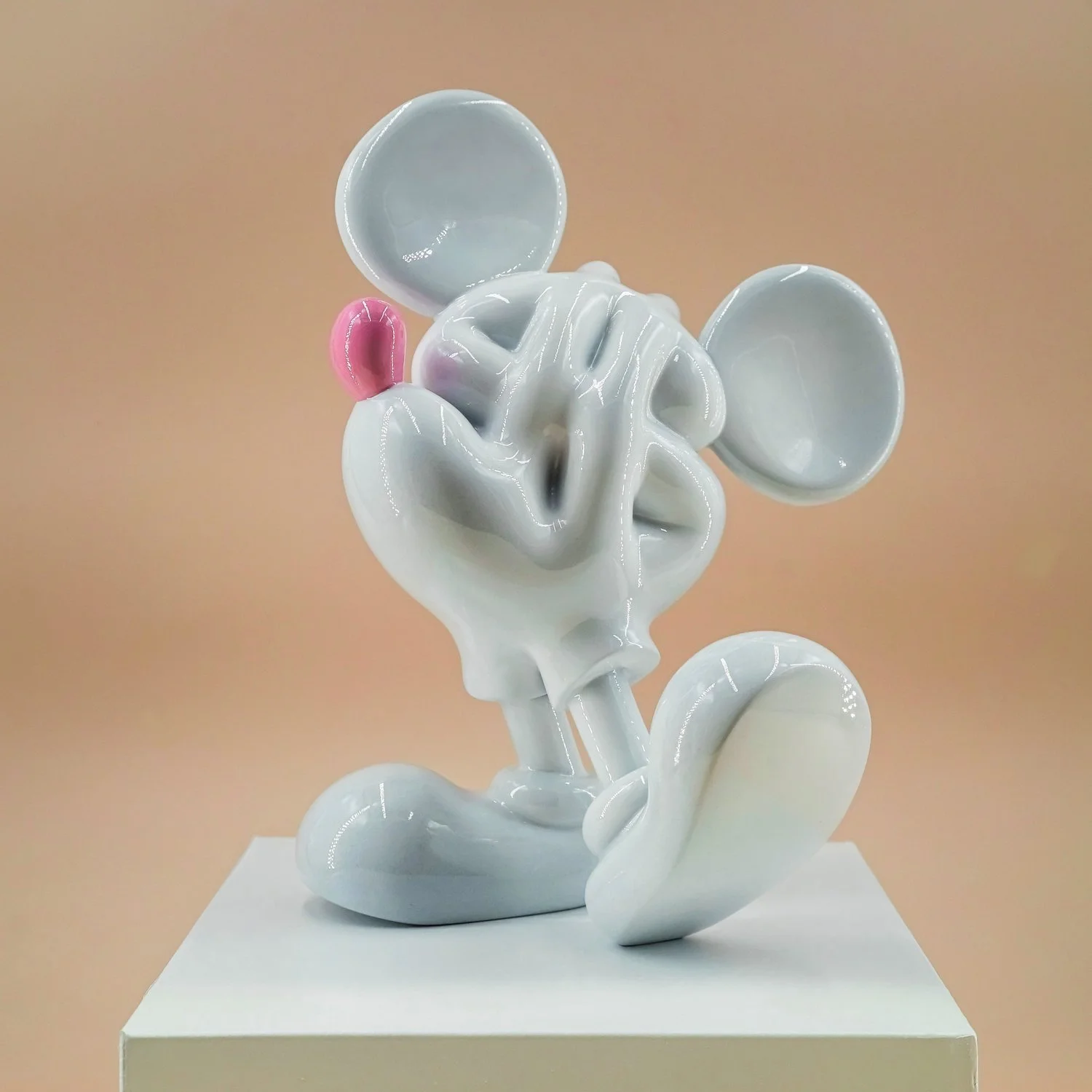 aspencrow_Nickel+Mouse+white.jpeg