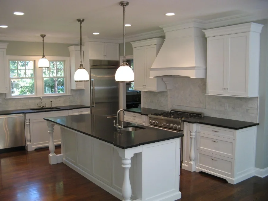 Grange Kitchen 2.jpg