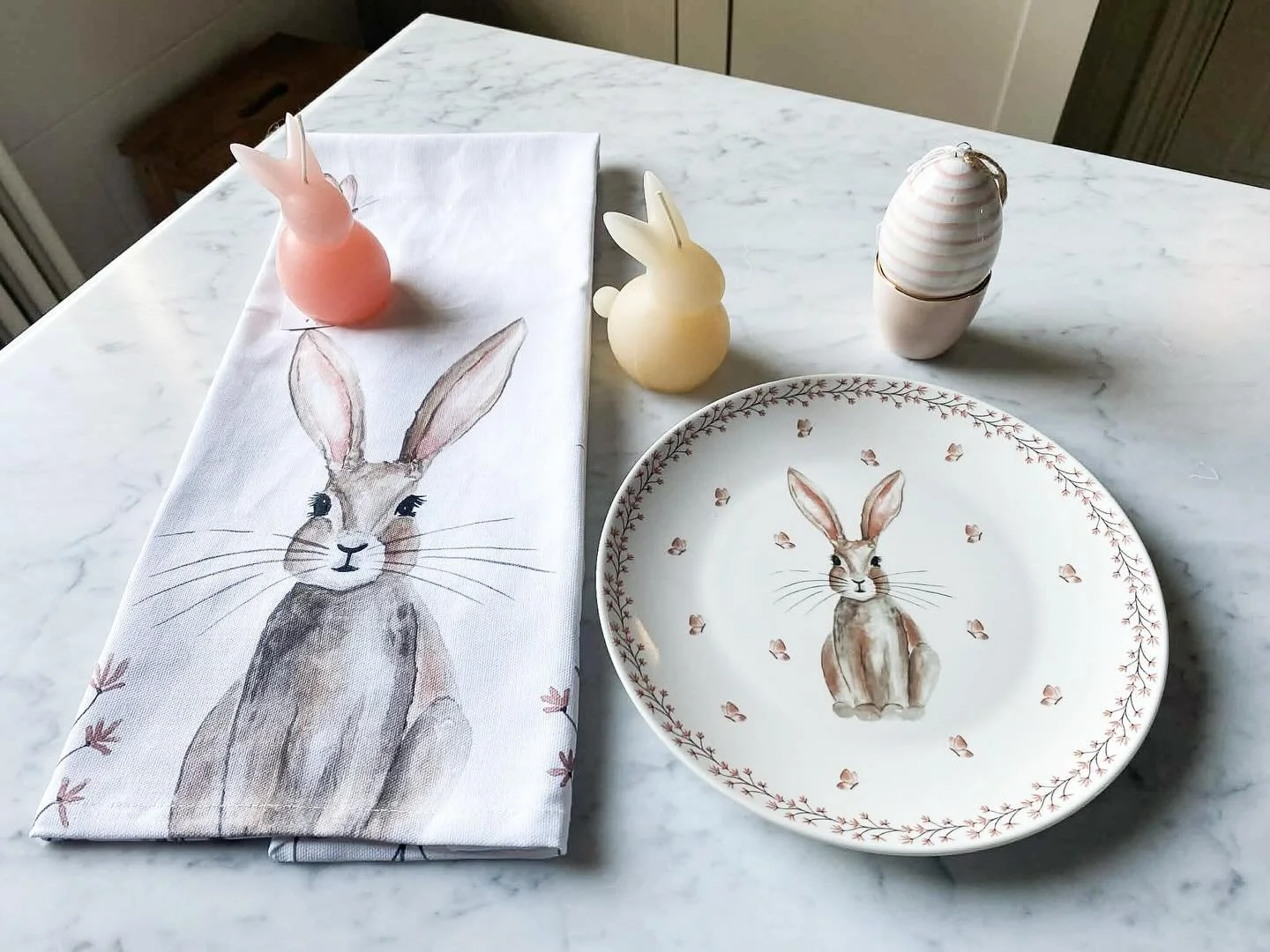 Beste klanten, de winkel is gesloten vanaf donderdag 5 maart. vanaf donderdag 19 maart verwelkom ik jullie graag in onze lente winkel 🌸