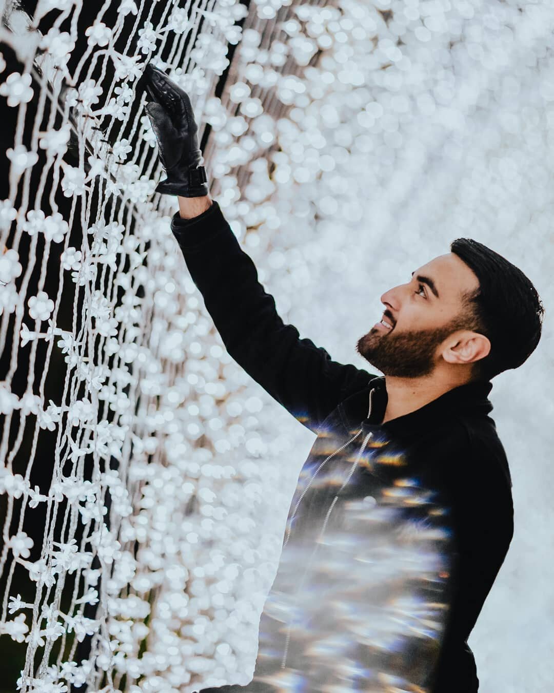 ✨ Happy Holidays from Alim(agery) 🎄 Your presence &amp; support are the best present we could wish for, each and every year 🥰

How do we sum up a year like 2021? After refining our mission and buttoning up all the details of your photoshoot experie