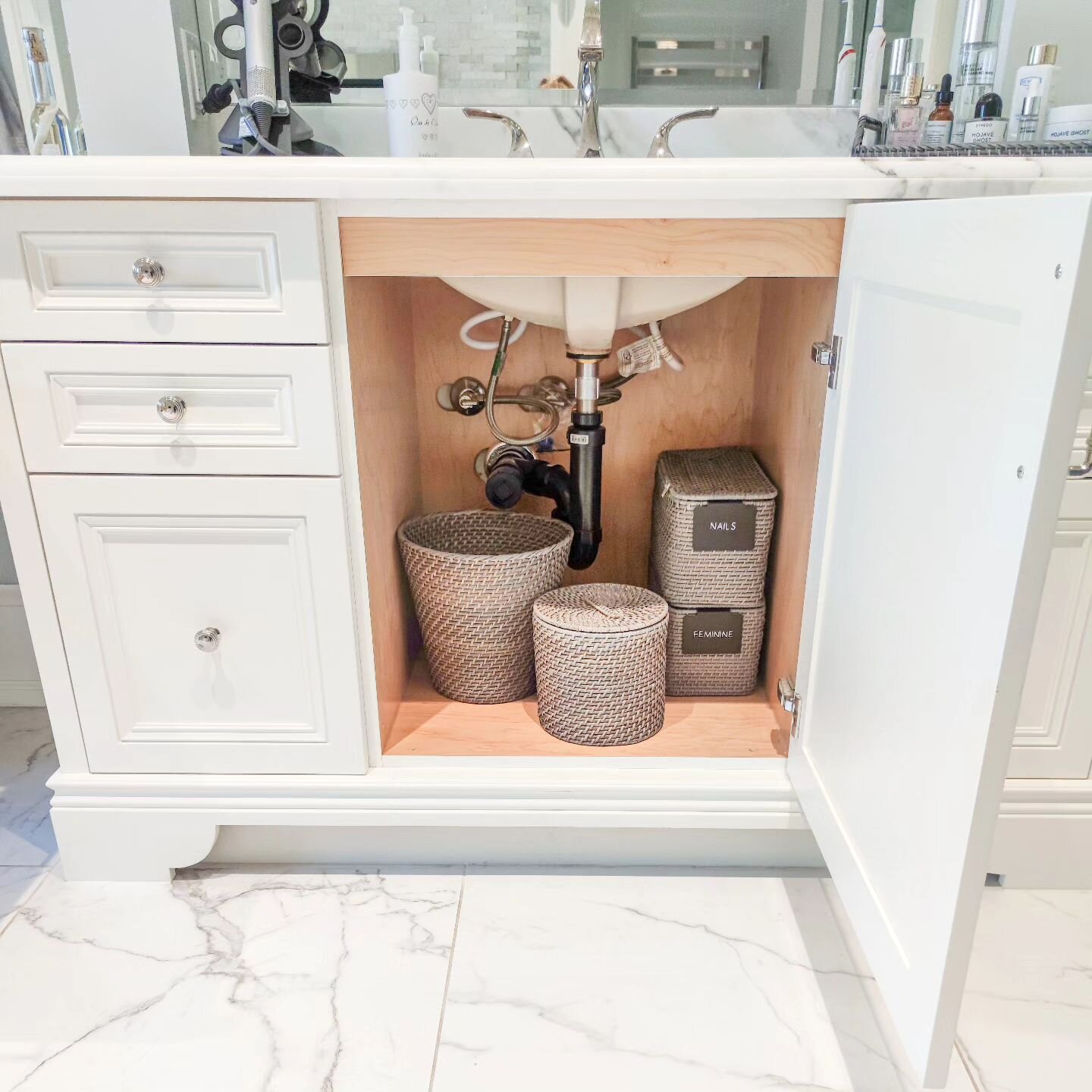 How cute is this?! I'm totally obsessed. I love a good under the sink project 🩷

#undersinkorganization #bathroomorganization #bathroom
#crateandbarrel #whiteandgrey #classybathroom #whiteandgreyhome #homedecoration #homeorganization #baskets #organ