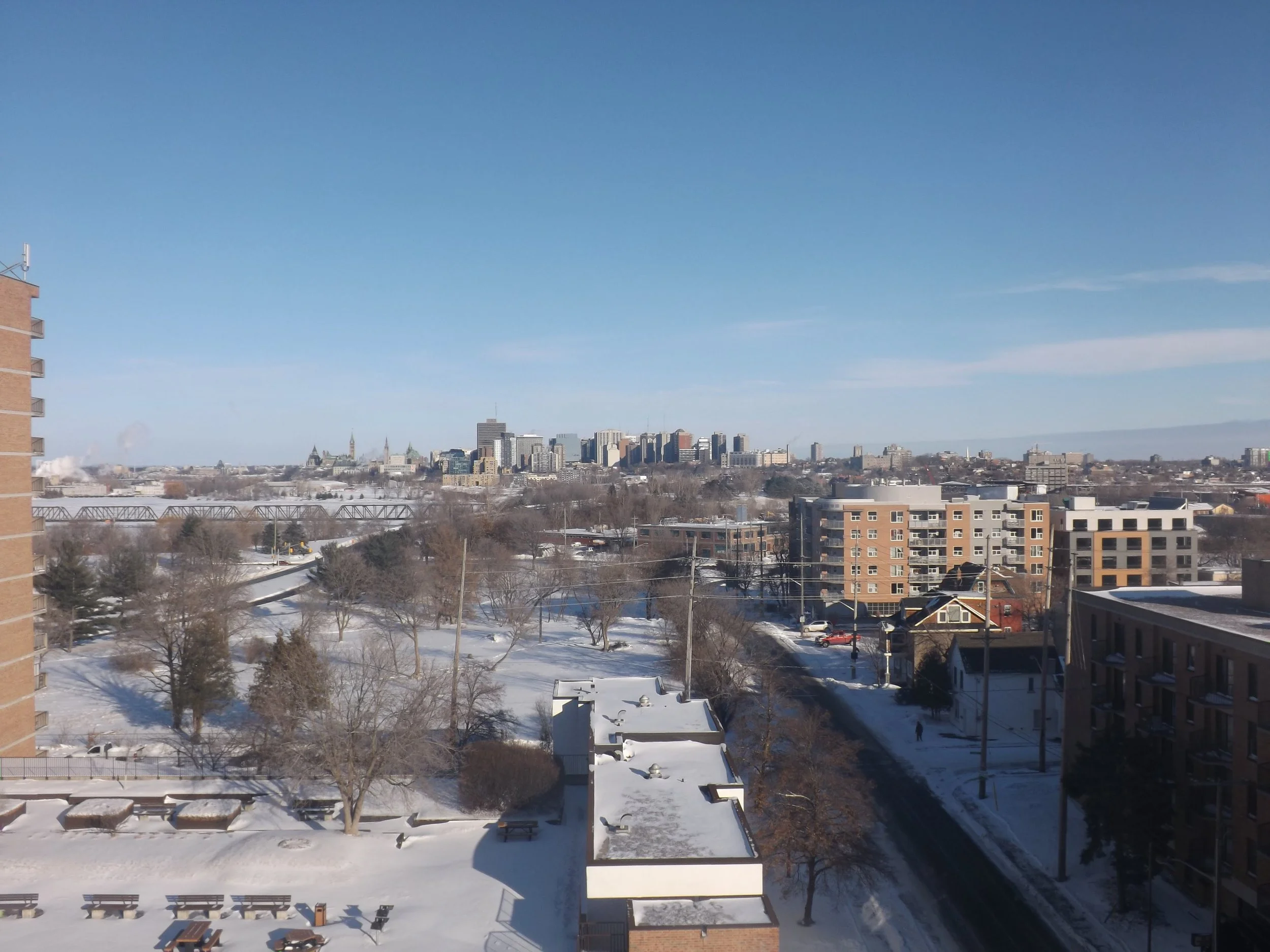 La vue sur downtown Ottawa depuis ma chambre (plutôt sympa)