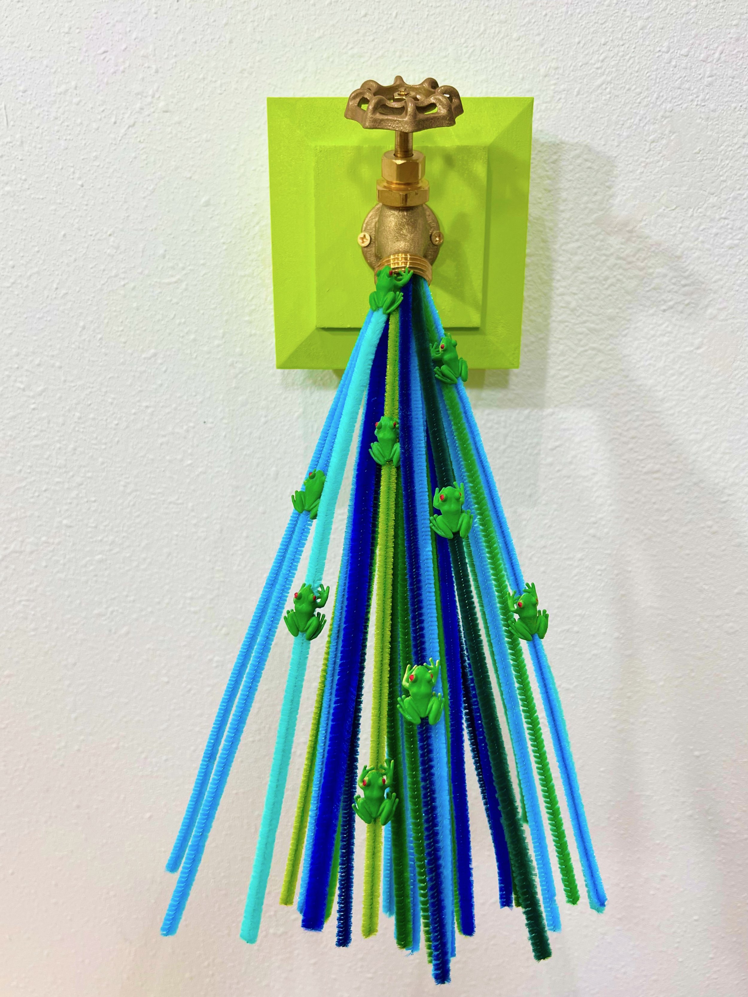 3a-Hallie-Rae-Ward-GREEN FROGS-Art-For-The-People-Gallery-Austin-Art-Gallery-Local-Art.jpeg