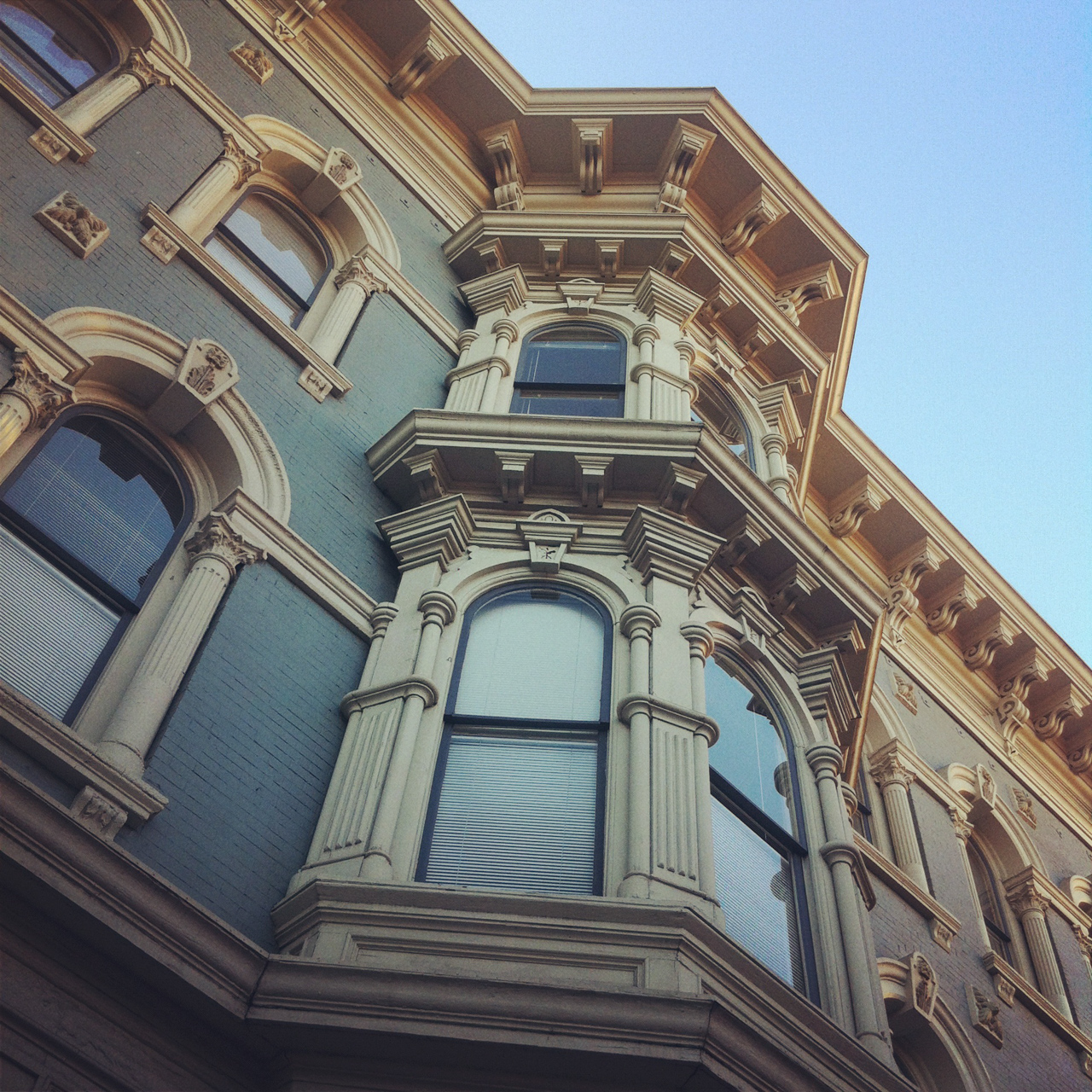  Oakland, California 