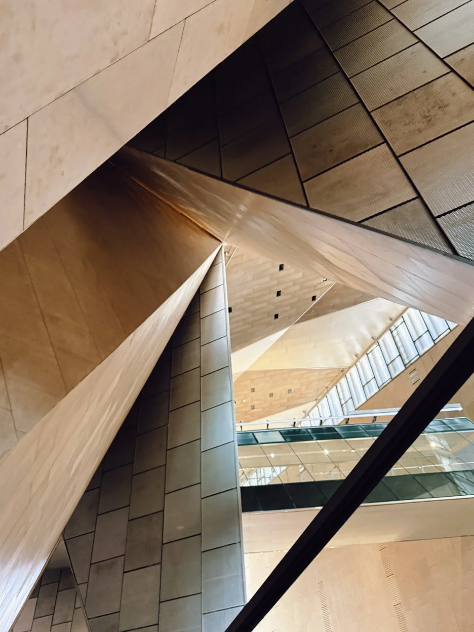  Grand Egyptian Museum 