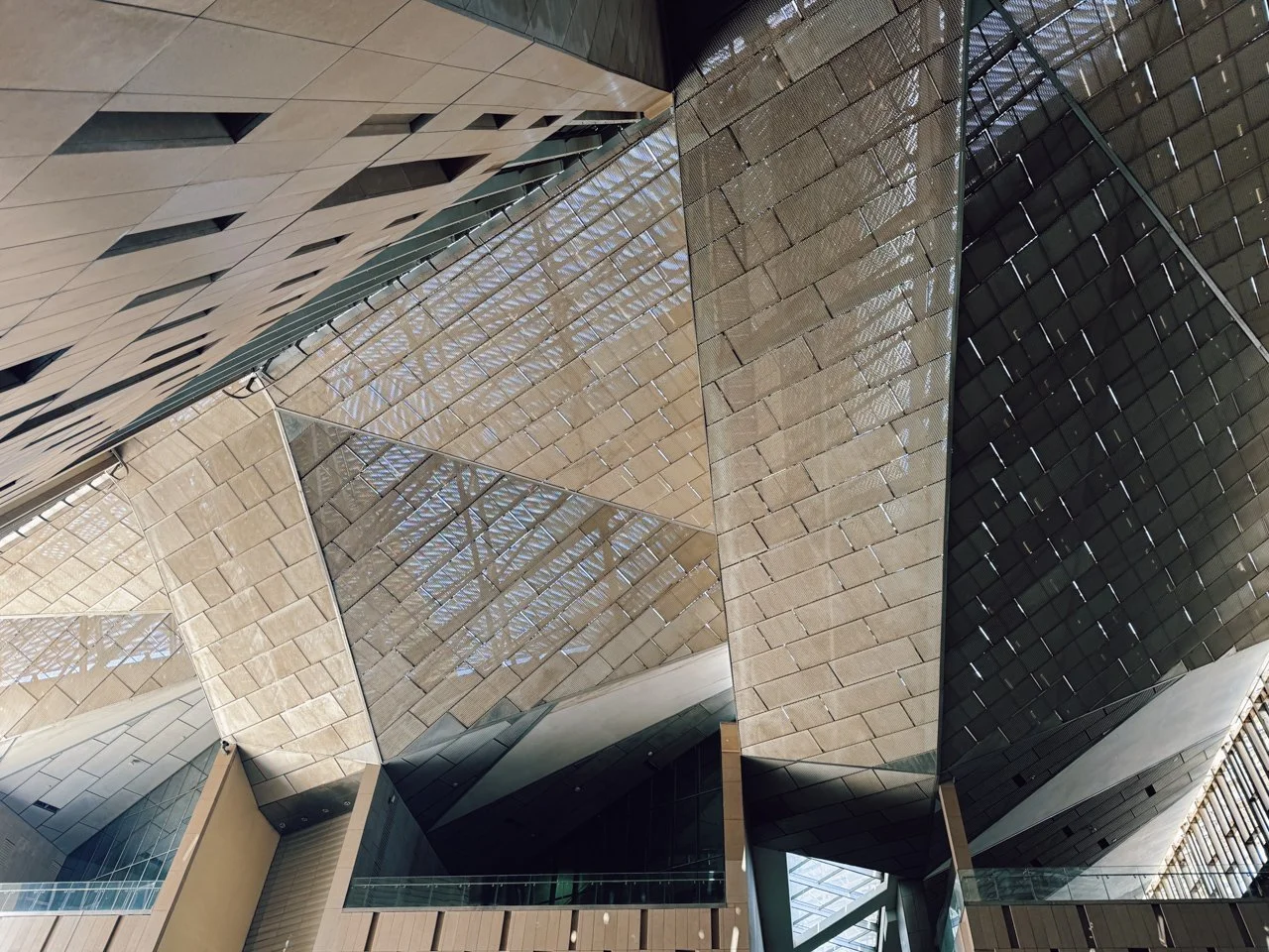  Grand Egyptian Museum 