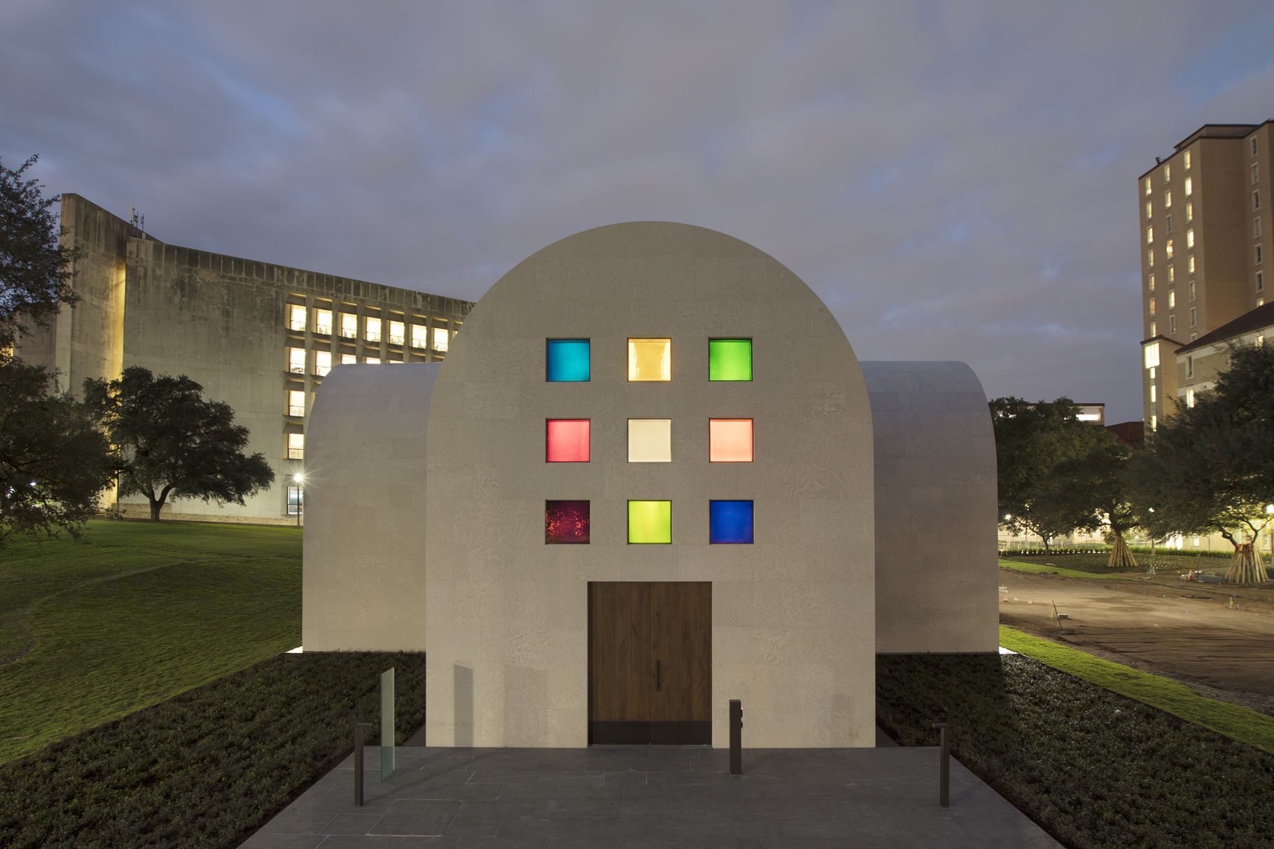 Austin_2_South_facade.0.jpg