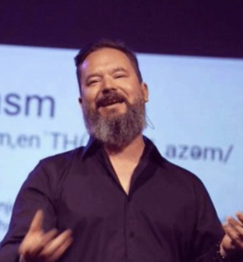 Chris Elmore:&nbsp;AvidXchange ExecutiveChris Elmore is a renowned speaker in the finance world, noted for his knowledge of industry and his entertaining tone.&nbsp;He teaches entrepreneurship at UNC Charlotte and serves as an “entrepreneur-in-resid…