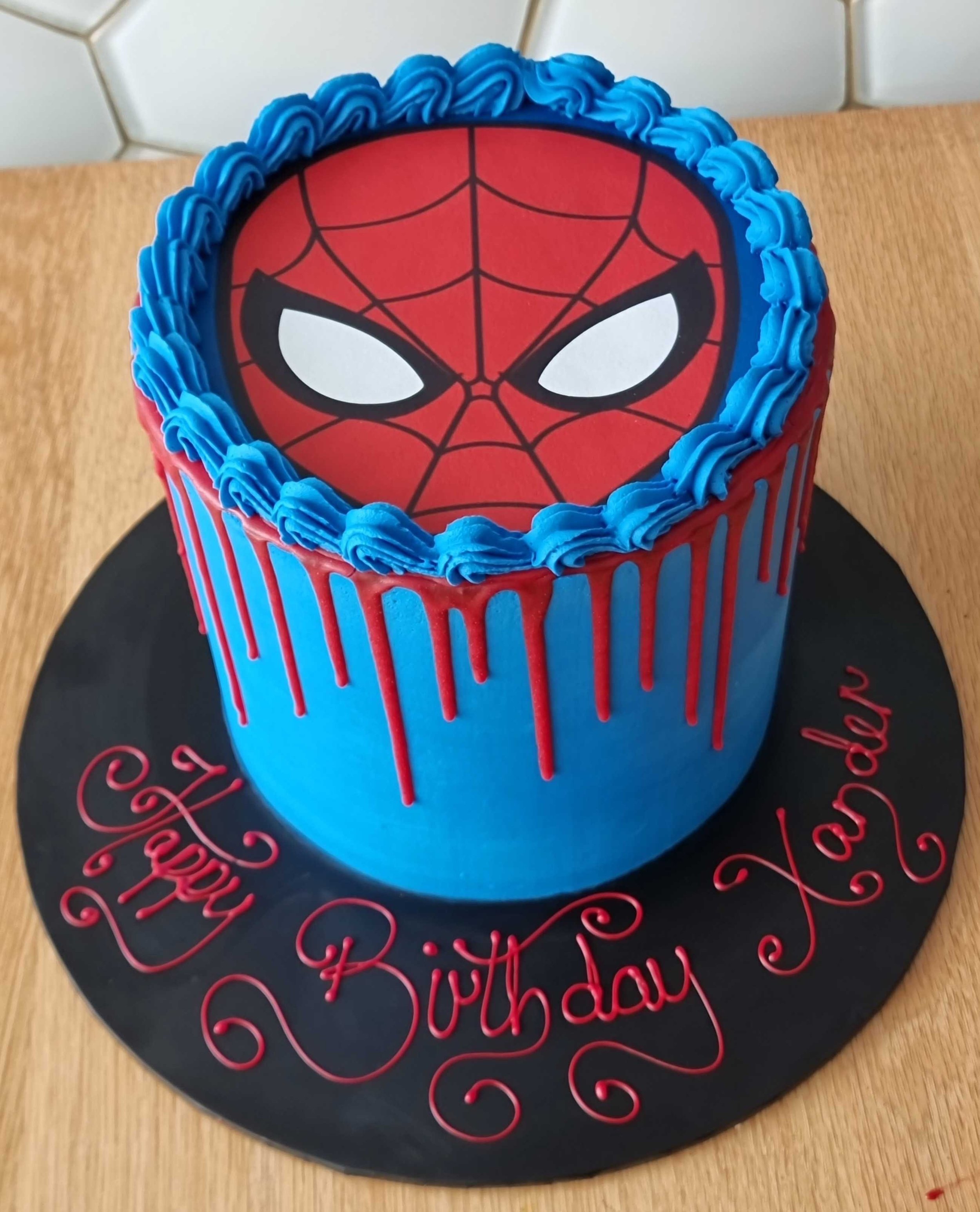 Spiderman Cake.jpg
