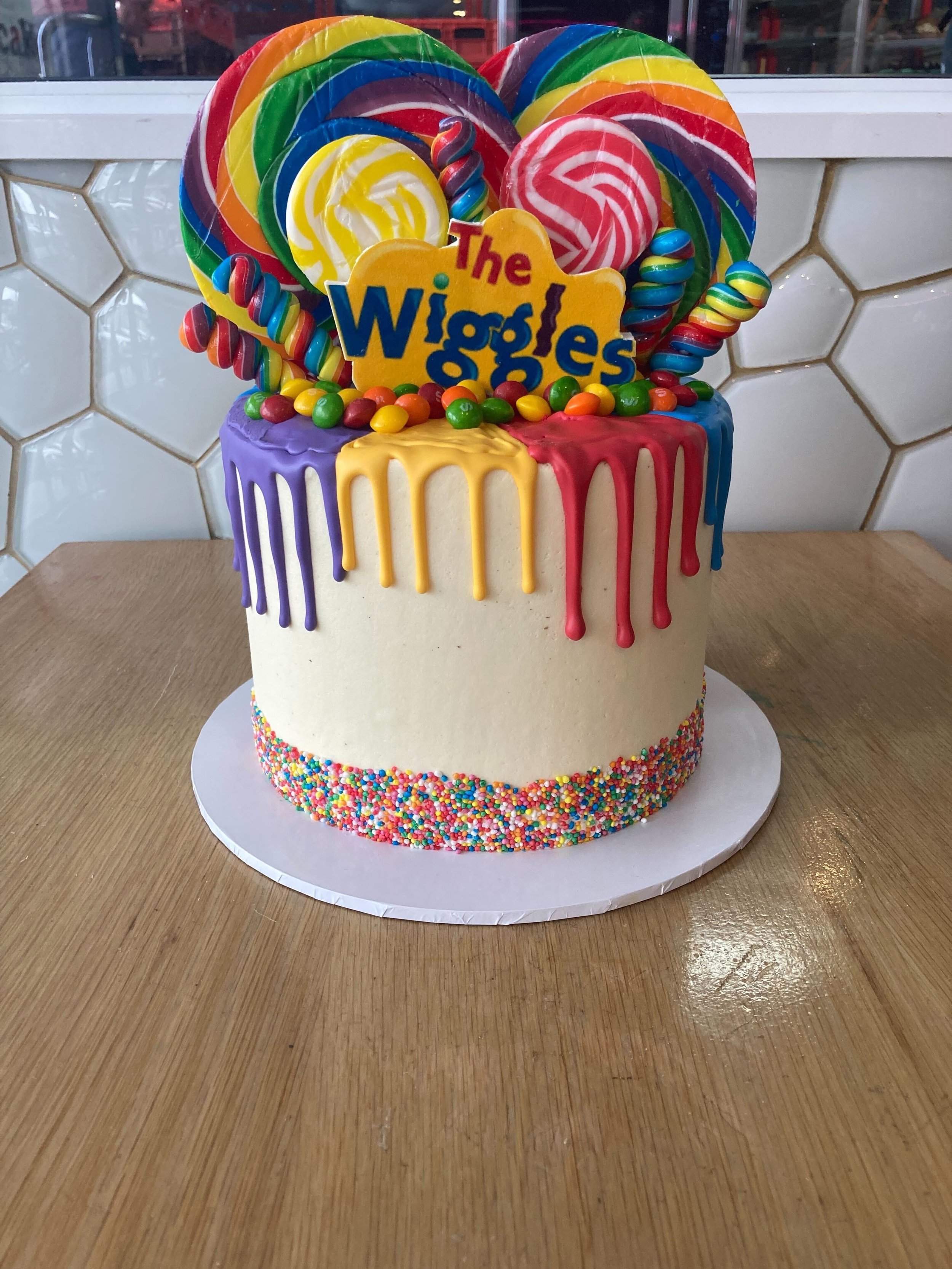 Wiggle Cake.jpg