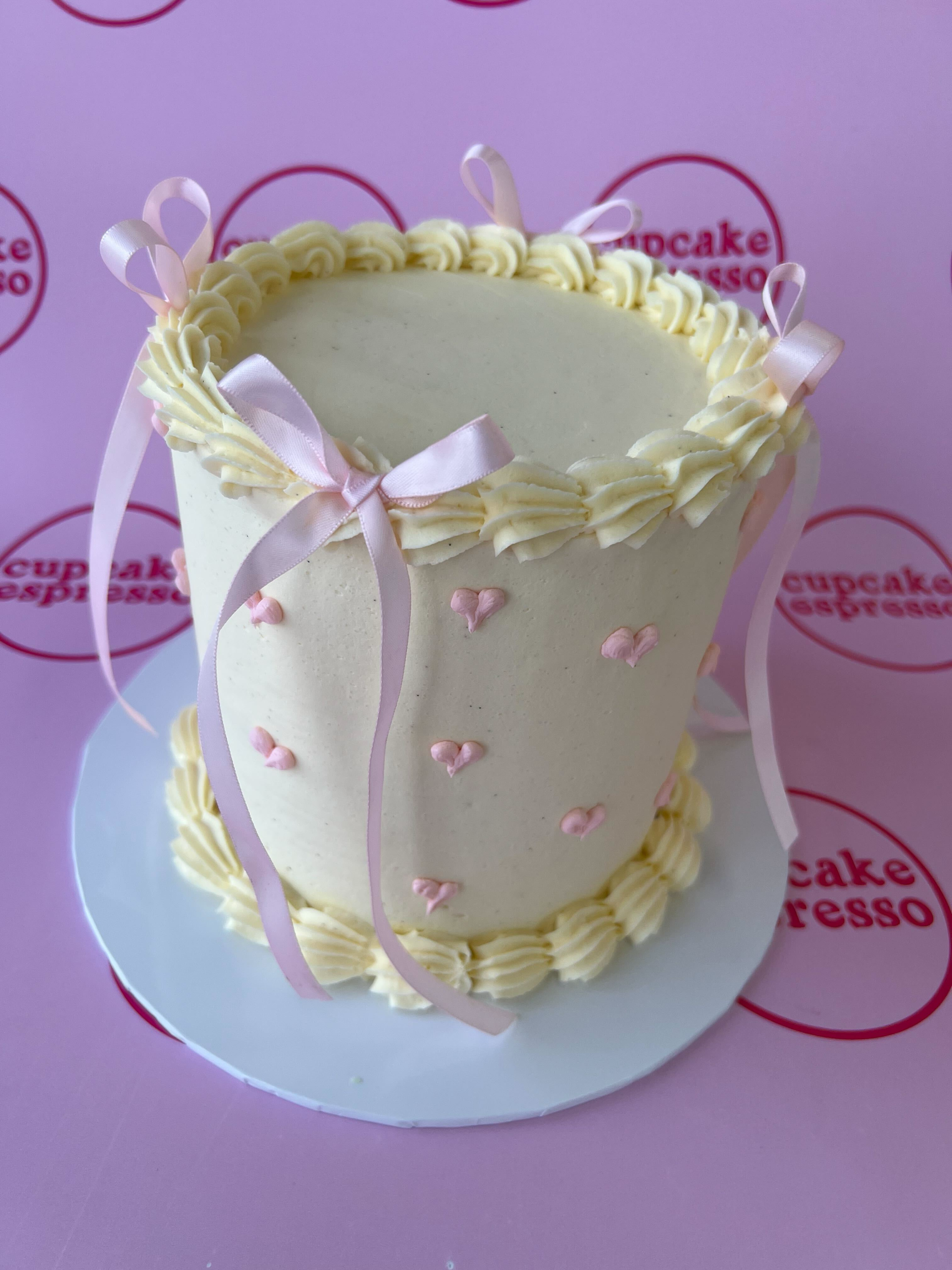Pink hearts and bows.jpg