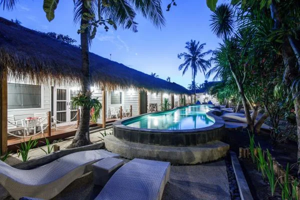 Pool-rooms-night.jpg