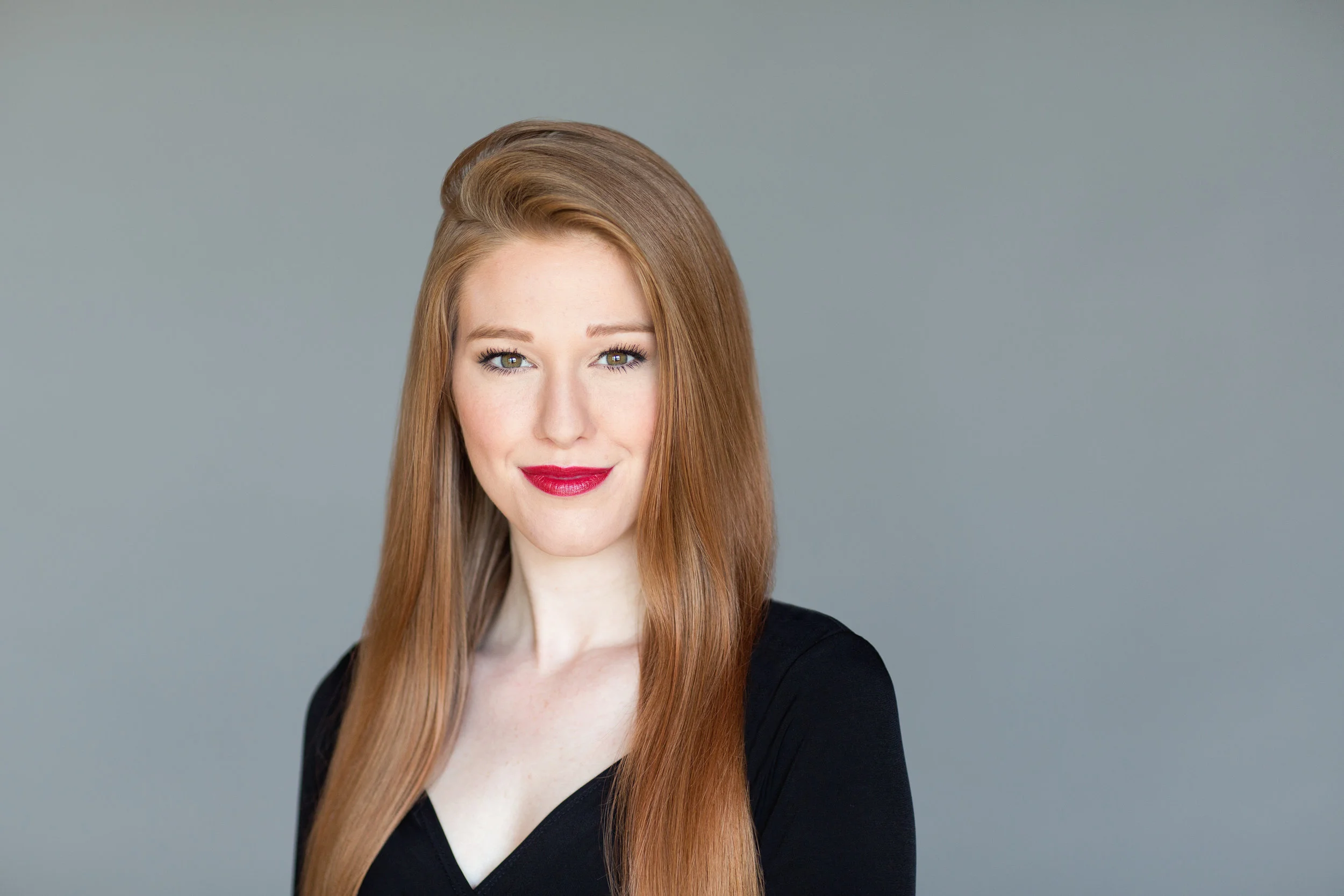 Chelsey Grant SmileNT Headshot Landscape 2018.jpg