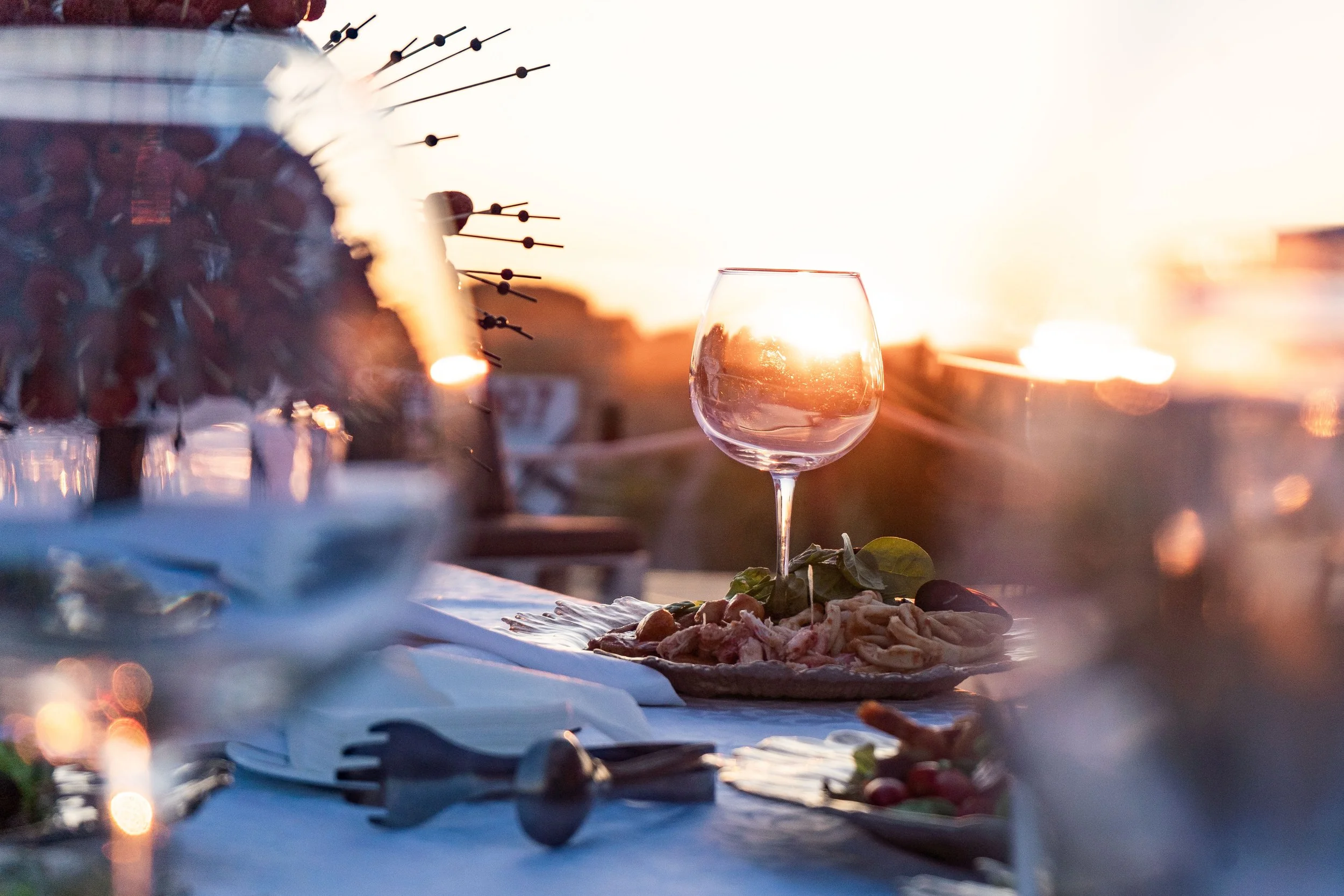 Using Seasonal Food Pairings to Drive Engagement and Educate New Wine Drinkers