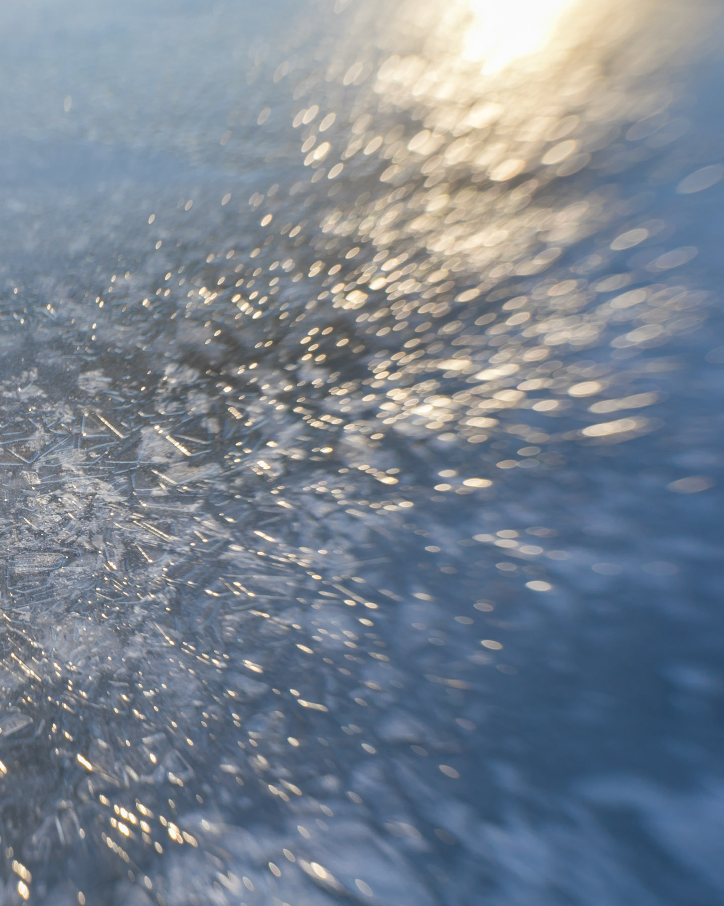 Ice and light patterns