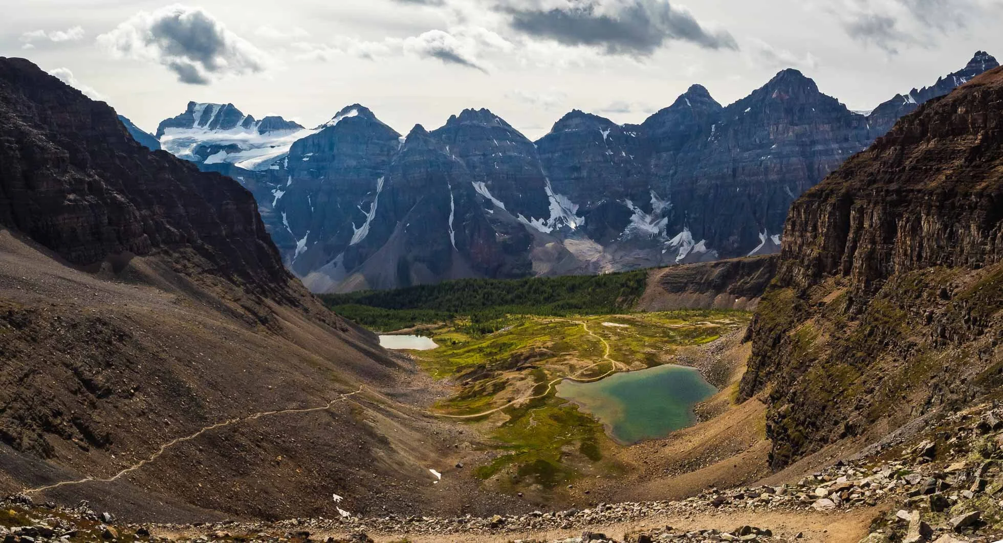 The view looking back they way we came. The Valley of Ten Peaks and Minnestima Lakes in the foreground.