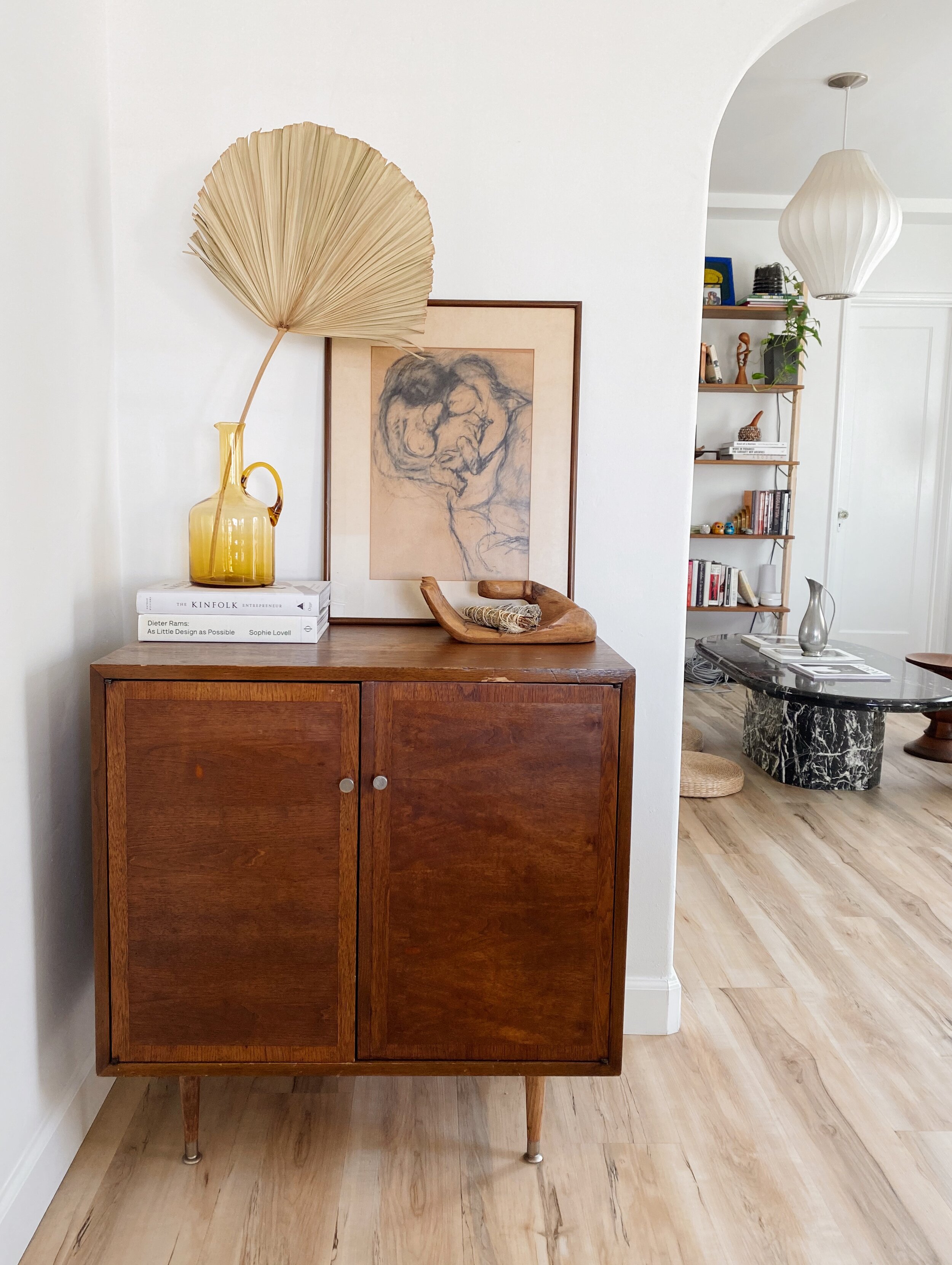 El Abrazo de Una Madre Drawing 