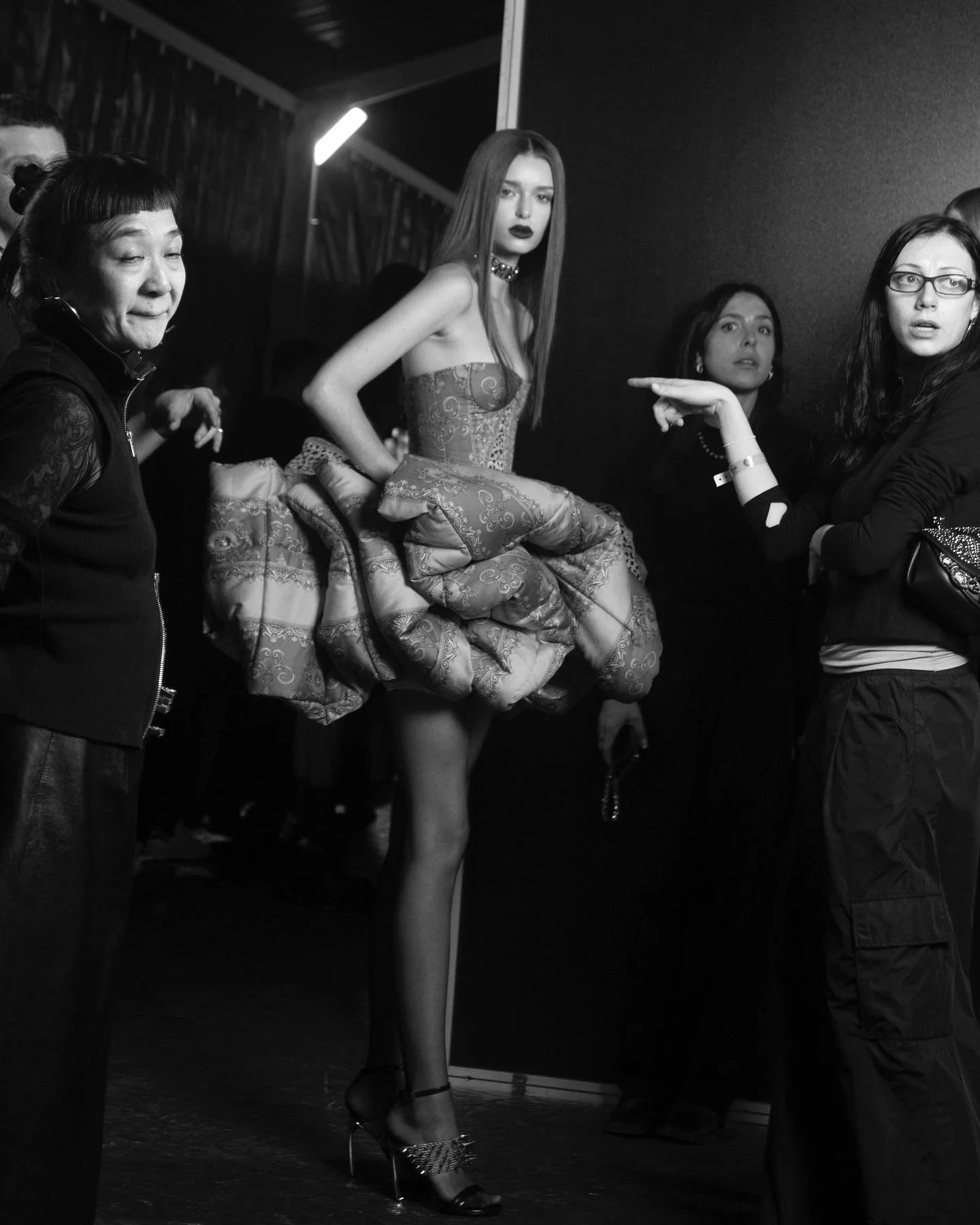 Giving some Versace attitude! Direct from backstage Versace FW 2025&hellip;#VersaceFW2025 #Versace #DougOrdway