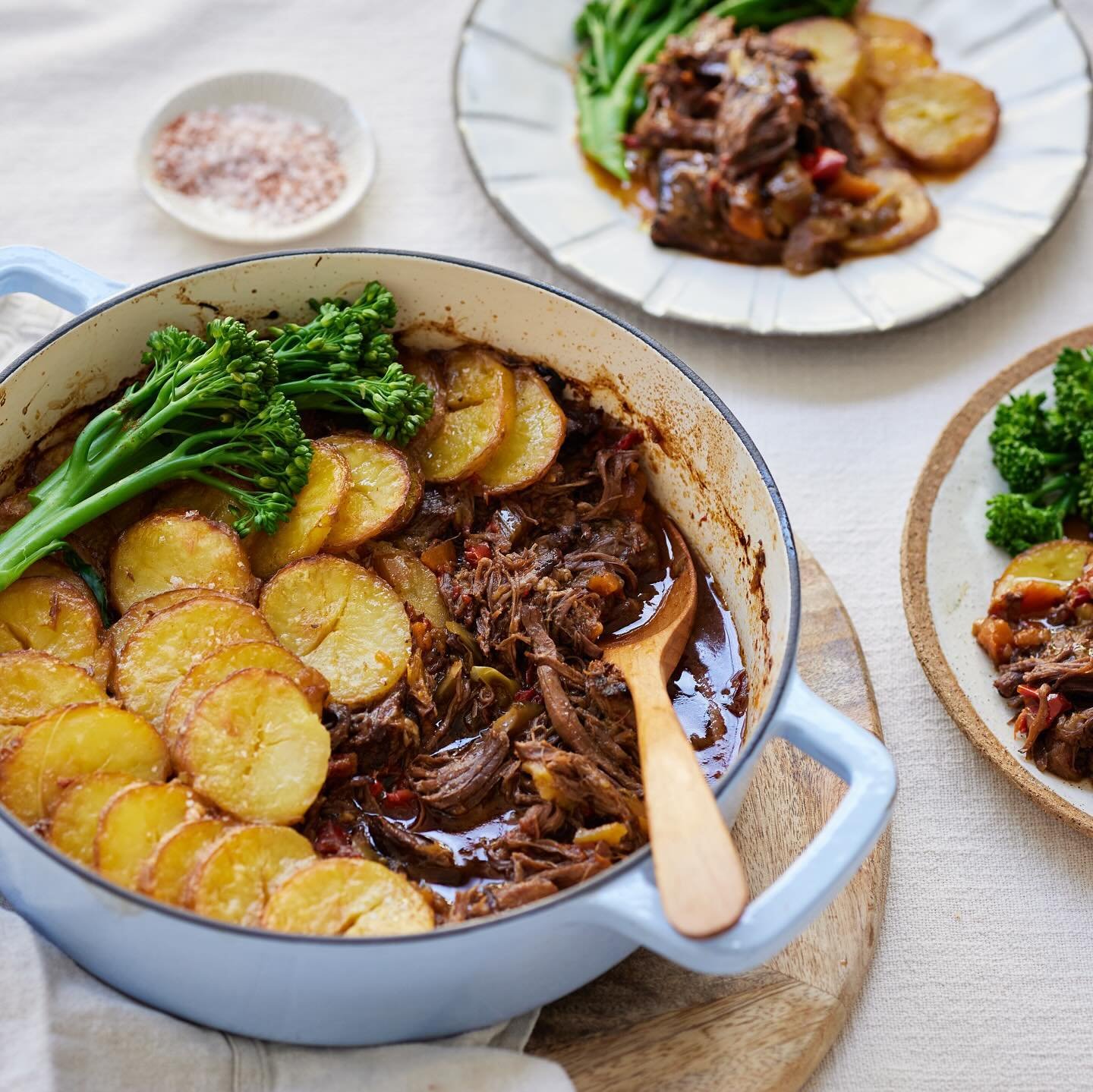 Winter Is Coming.. soonish so it&rsquo;s time to start leaning into those slowly cooked, heartier meals that warm the cockles and feed the soul. Head to the recipe post over @harveybeefwa for the details of this Beef Goulash winner and get ahead of t