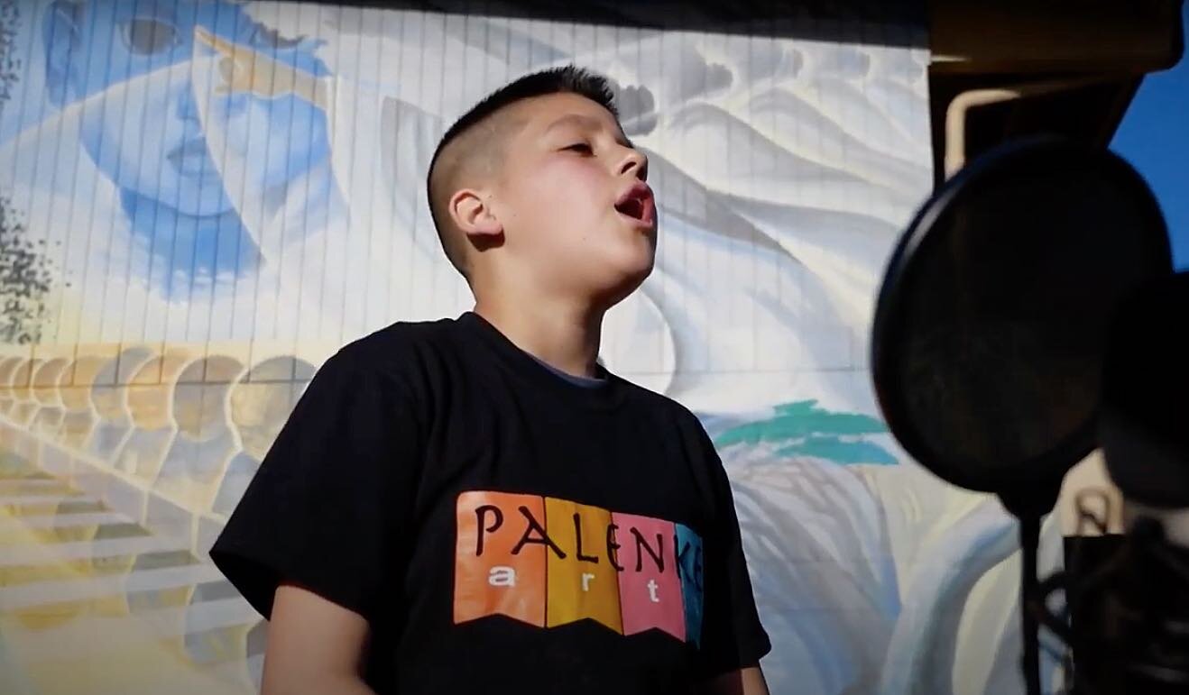 #TBT to our Palenke Arts Chorus music video production of &ldquo;Glory&rdquo; by John Legend and Common, put together by our amazing Bilingual Chorus and @ericawobbles ❤️ (photo featuring one of our awesome soloists, Bruno!) 

Our bilingual chorus is