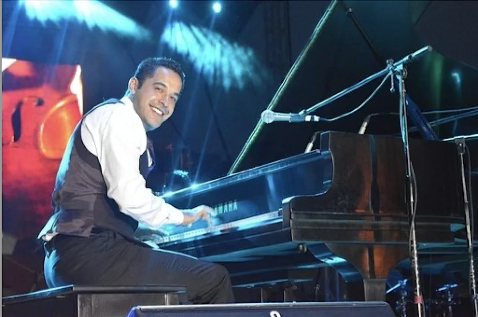 Una noche con el piano de México: Arturo Aquino