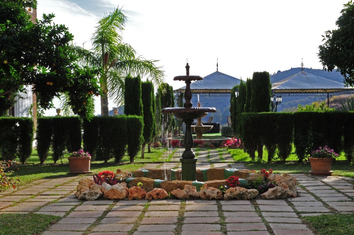 Santillan - Main Garden .jpg