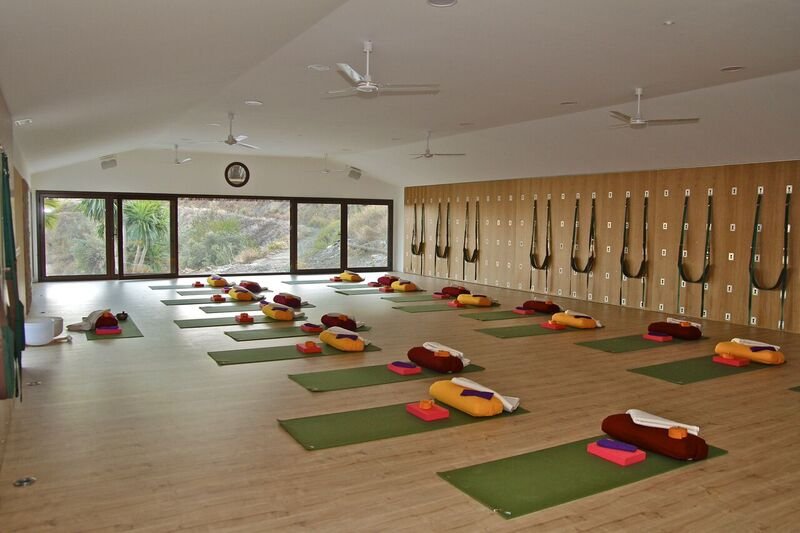 Santillan yoga studio (3).jpg