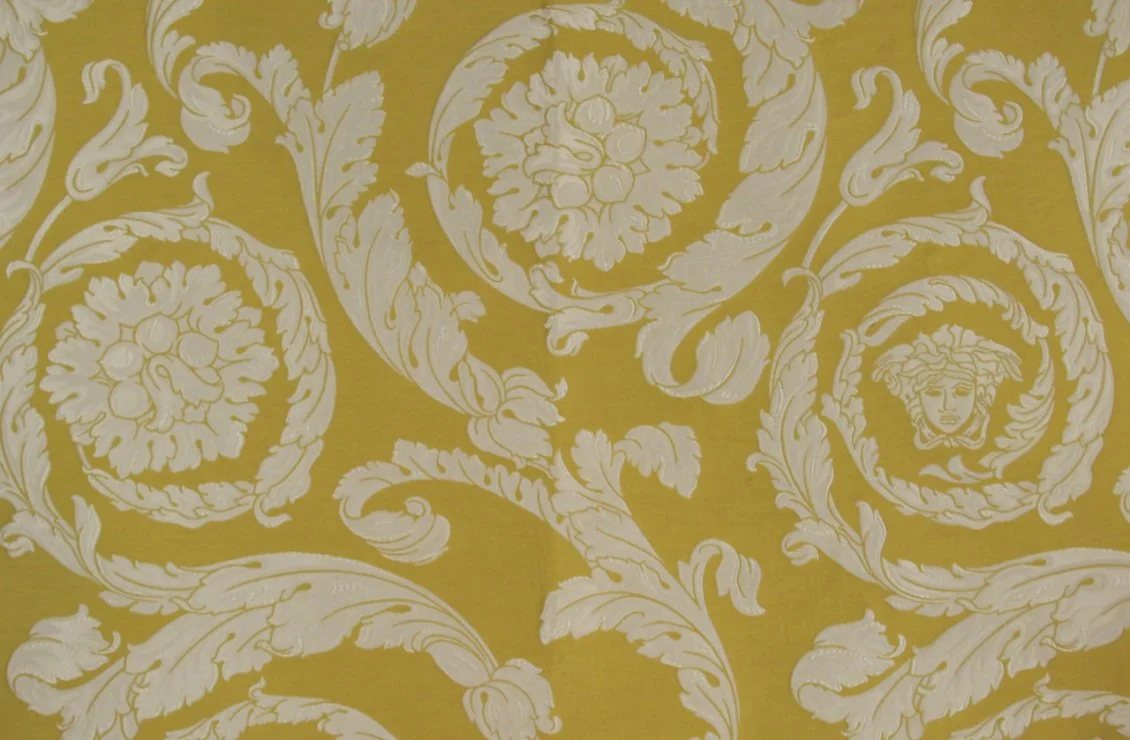 9f53d680e3280bfb395202aaeb244d46_Medusa-Barocco---Continuous---140x100---Silk---2002-TR93TF01980-V.40-.jpg