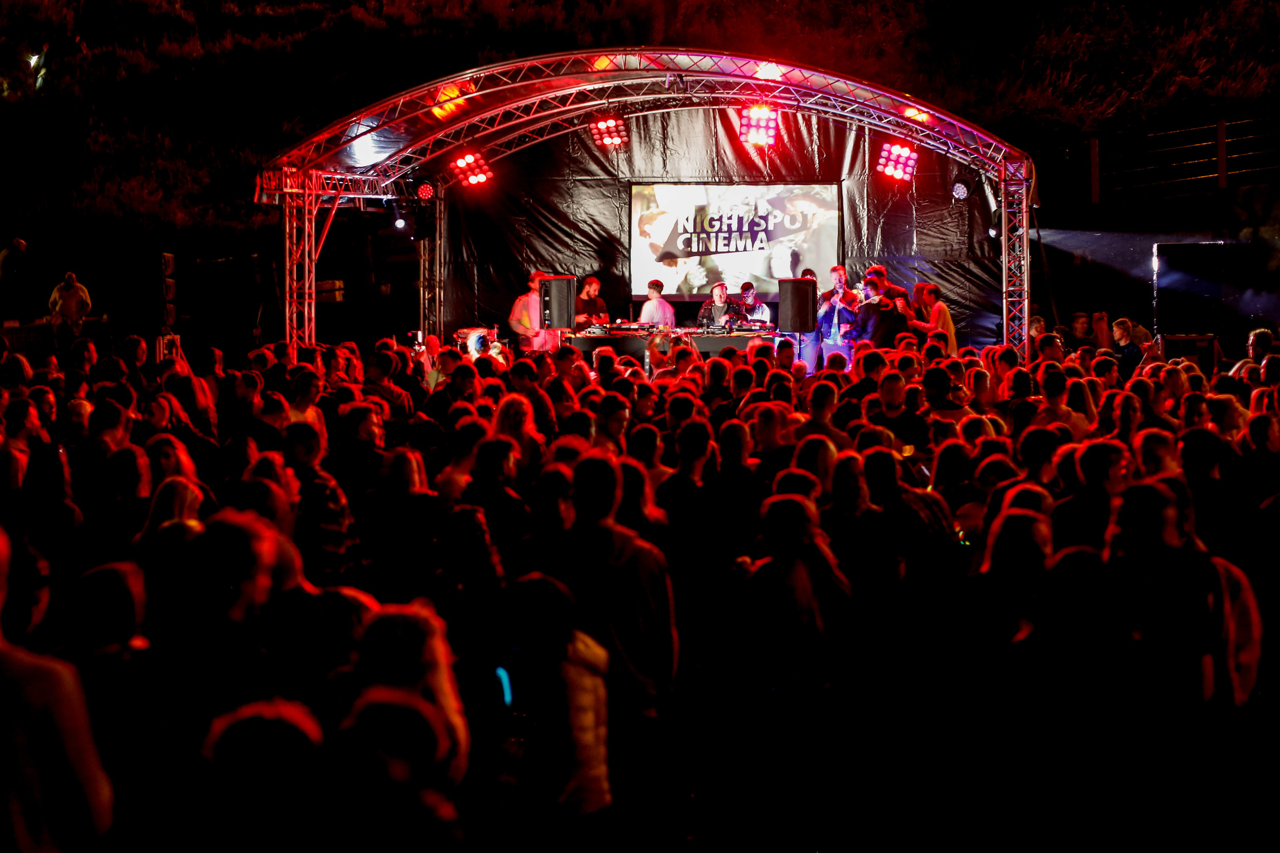 1.Tynemouth Beach Party - James Cummings Photography.jpg