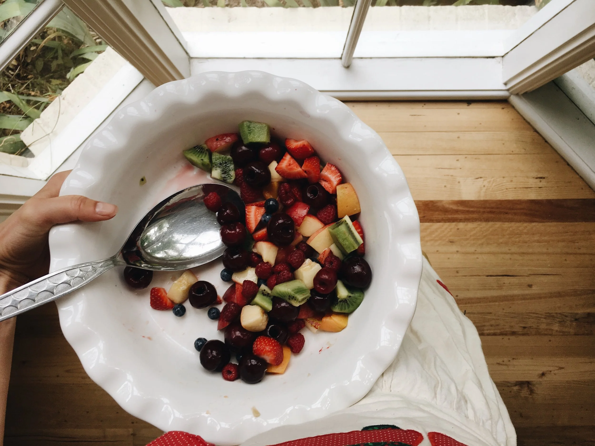 I love stone fruit season.