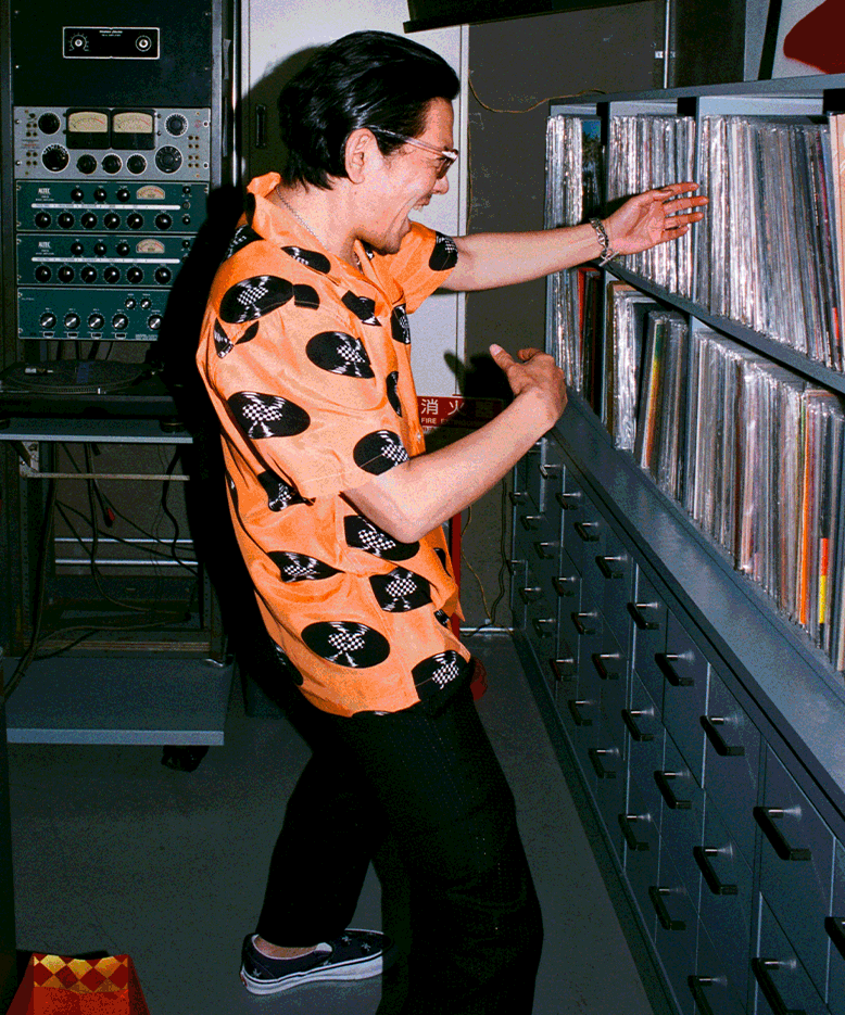sp21_vans_wackomaria_digital_D2.gif