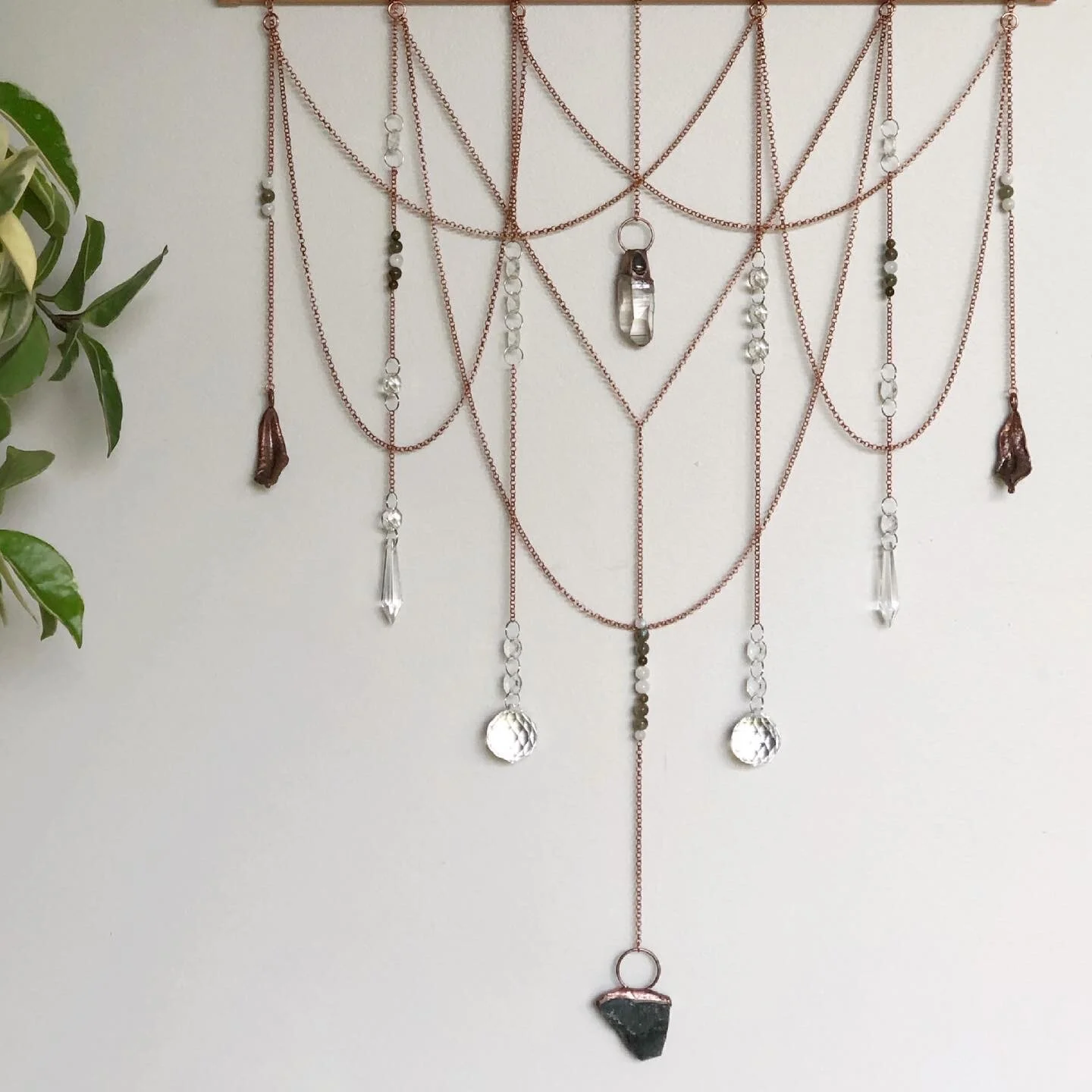 4846C2D9-507D-4F25-9452-089750447030