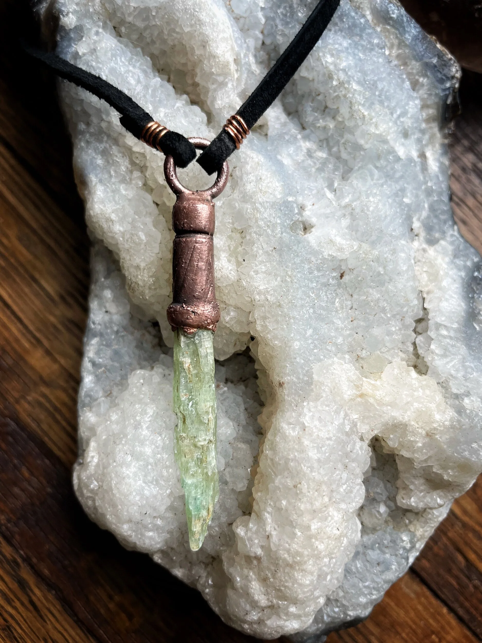 69FDD60D-4D8D-4E10-A159-FD589491A711