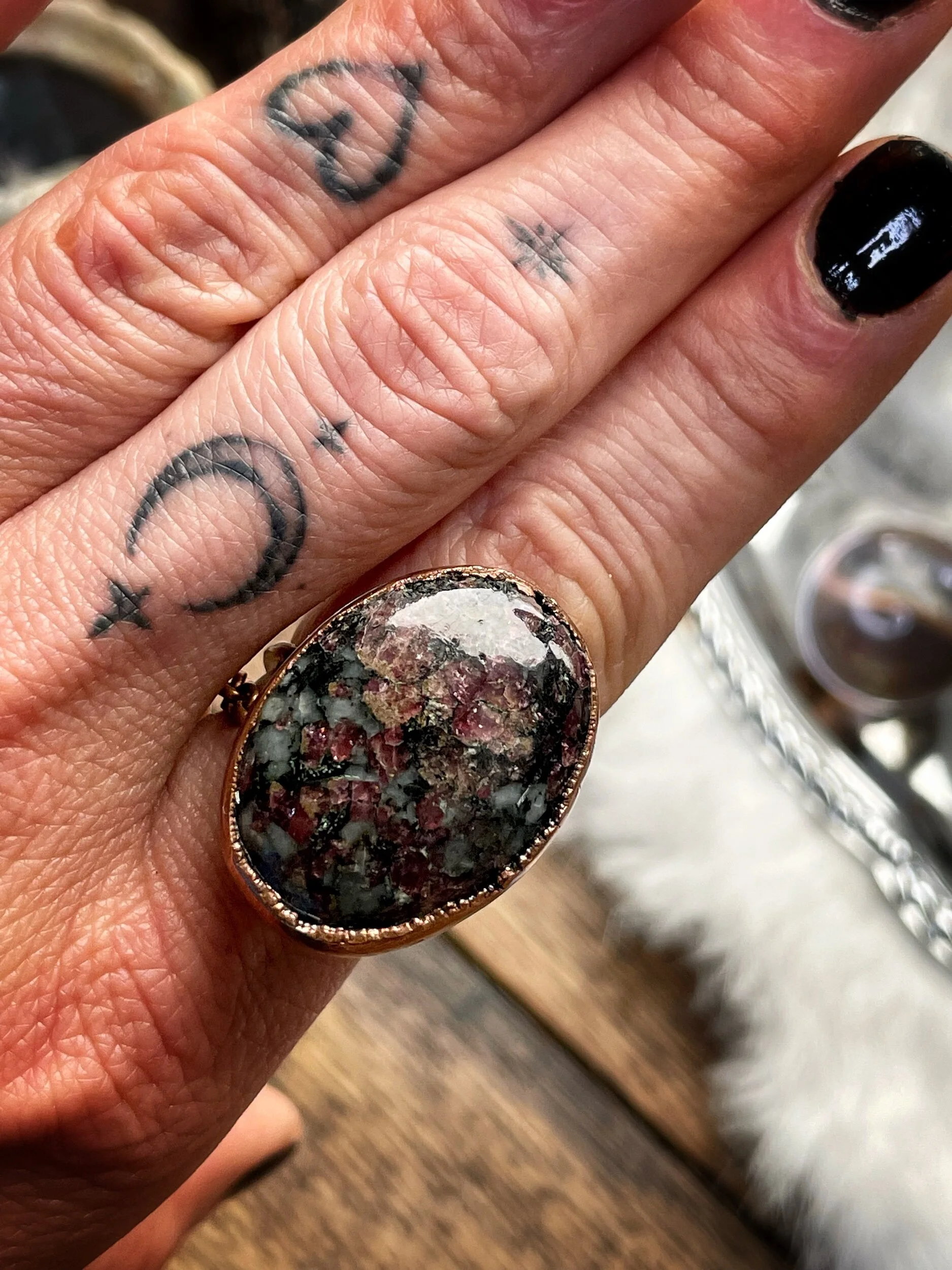 6A1F0A4C-076D-4411-BFFC-73A3C07F4D82