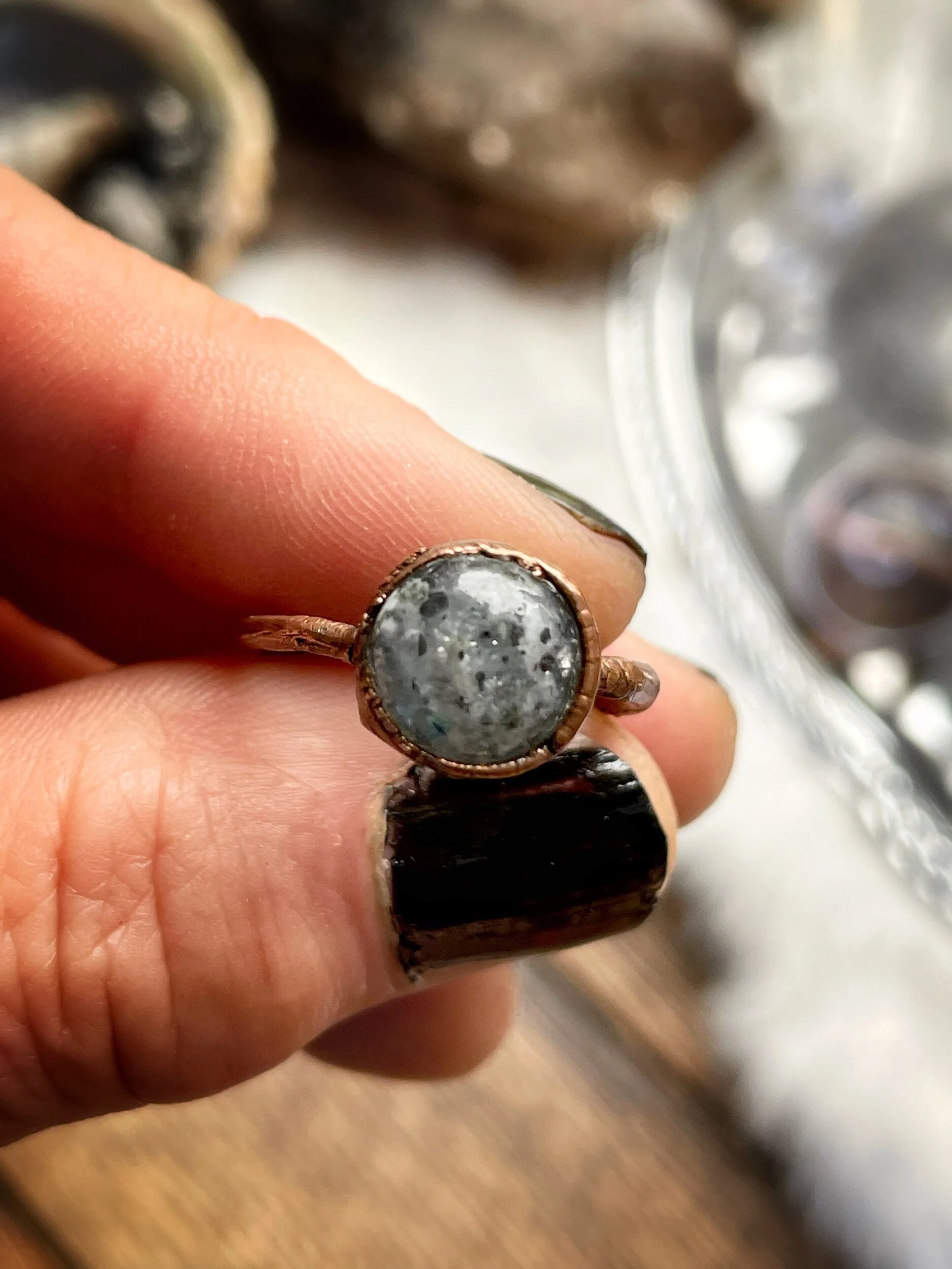 64F09741-B7D9-42DF-913A-E8A1FA07AD20