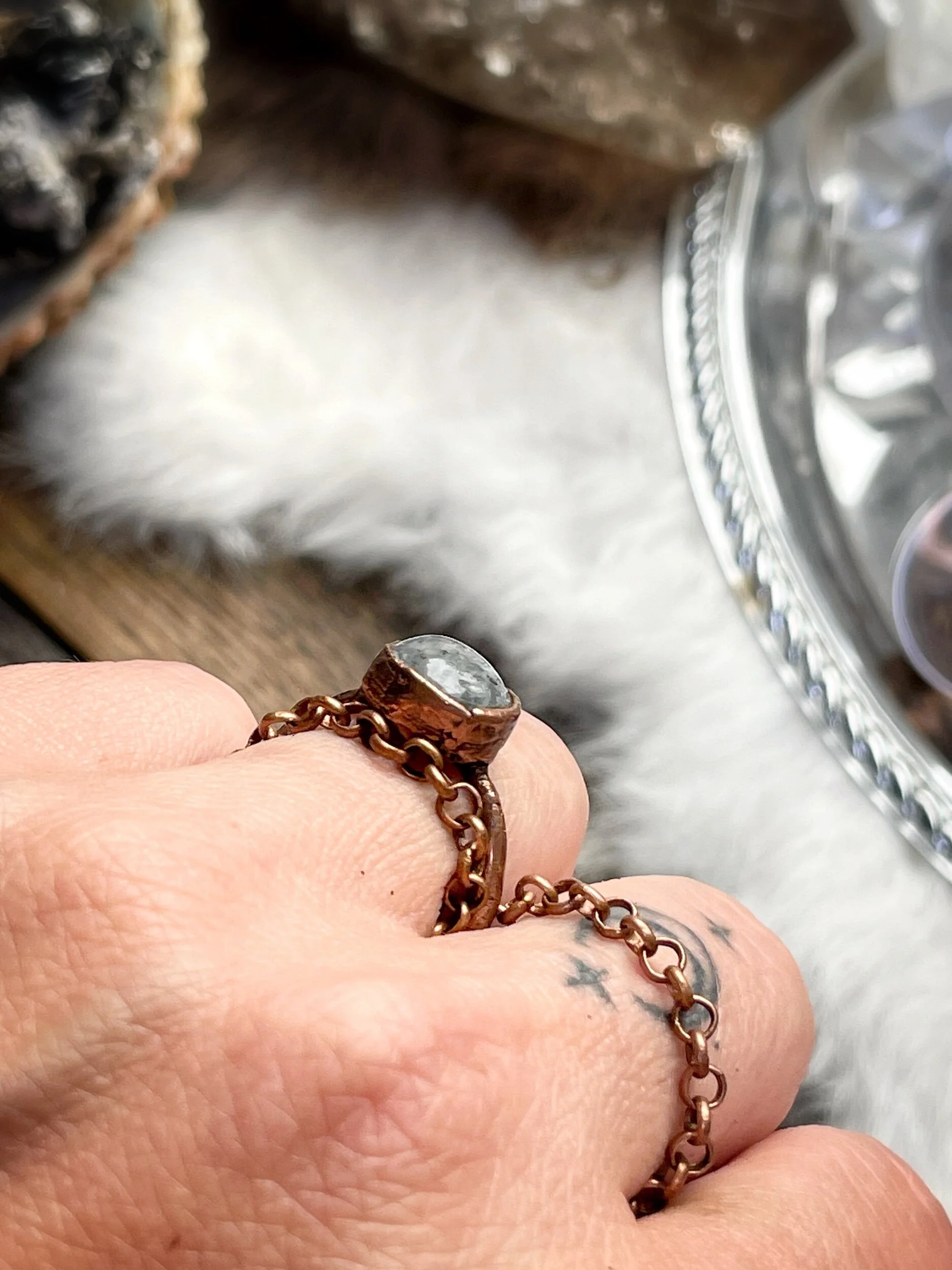 FAE7CABB-6F36-4719-9AF1-7FFE37E3C466