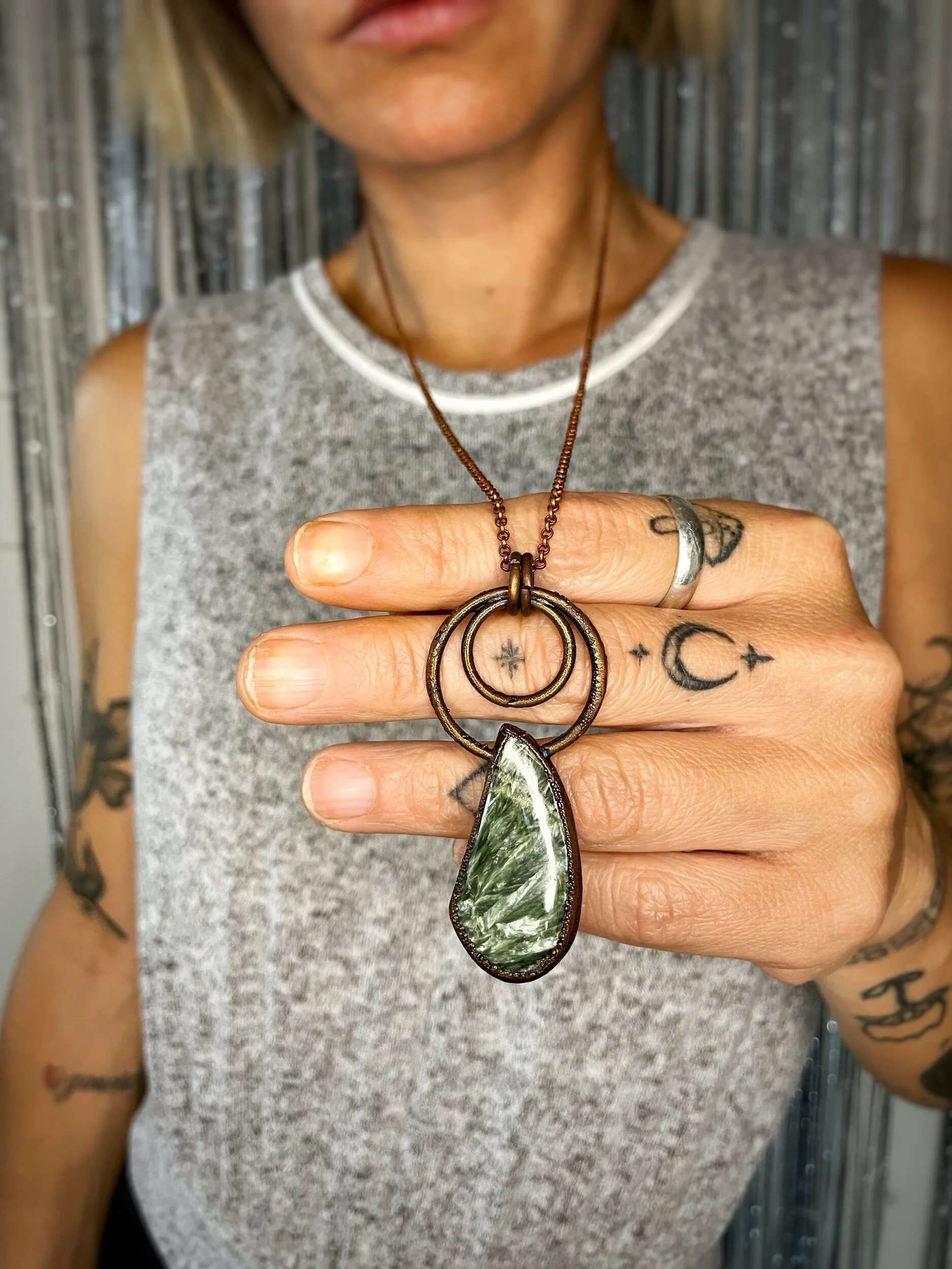 E9453DE6-6A82-4C05-98DA-2CA3D0EE02E2