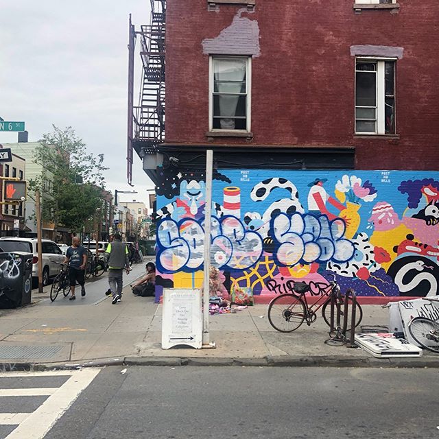 Now and then... posted this wall 20 days ago... plain white... now 2 times graffitied #whatiseeiswhatyouget #streetart #tag #ny #bk
