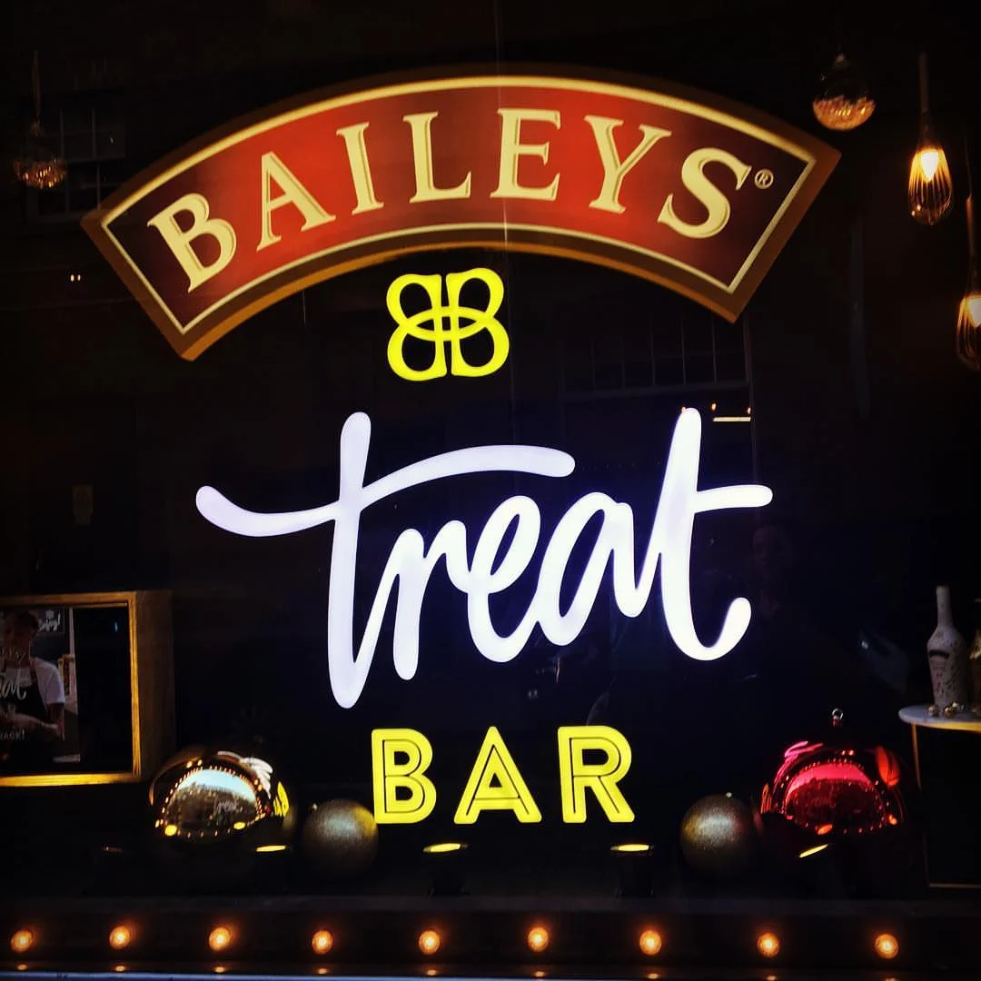 BAILEYS TREAT BAR 16.jpg