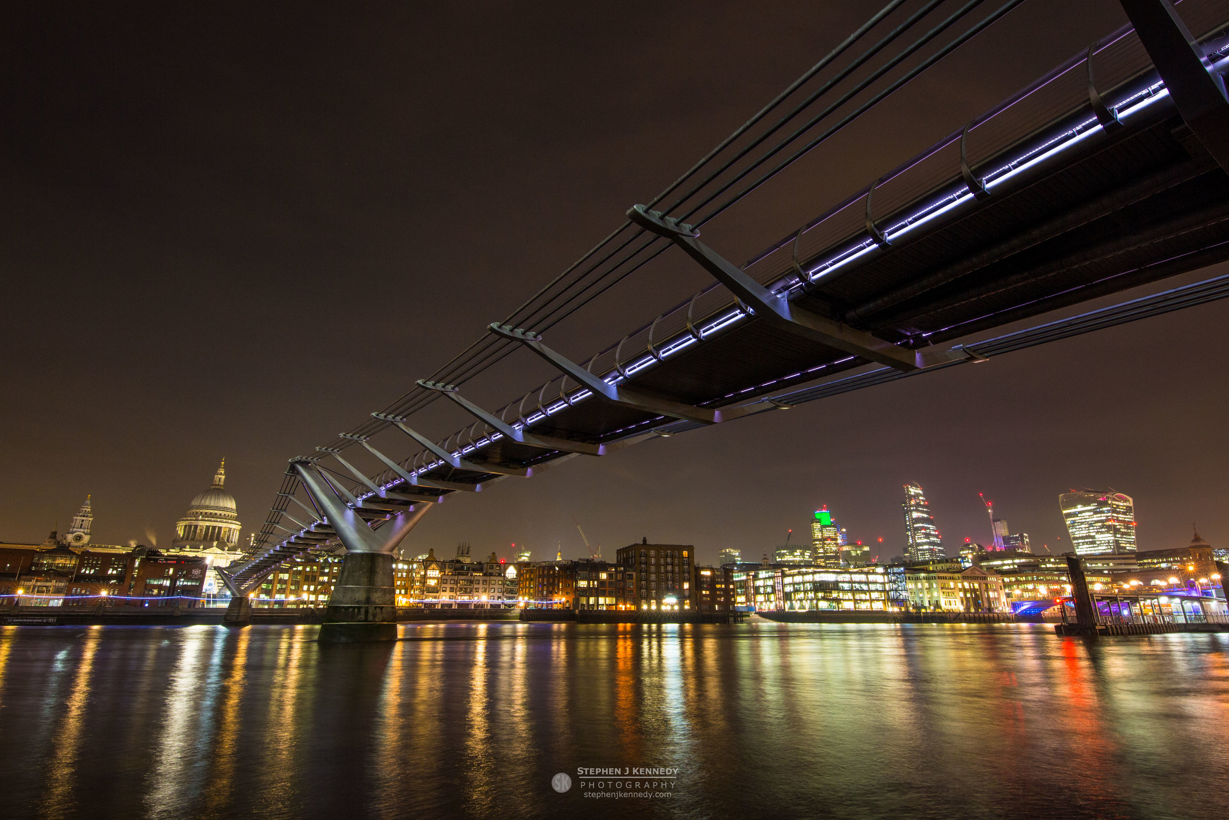 Colours of the Thames