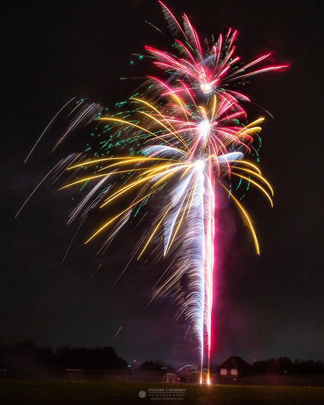 Guy Fawkes, an amazing display, despite the rain. Thanks @cumnorhouseschool