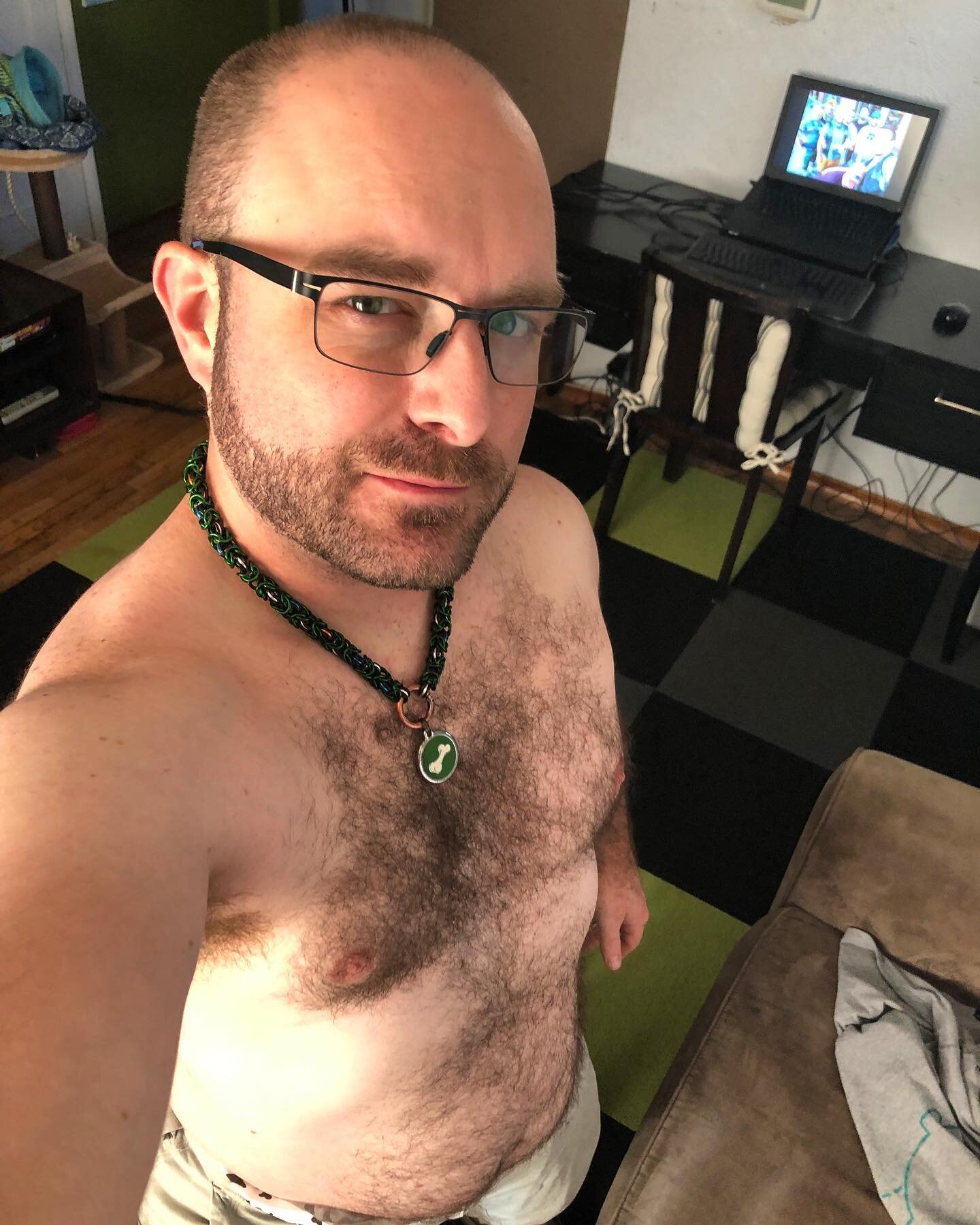 Chest hair 🐾
Farrstrider.com