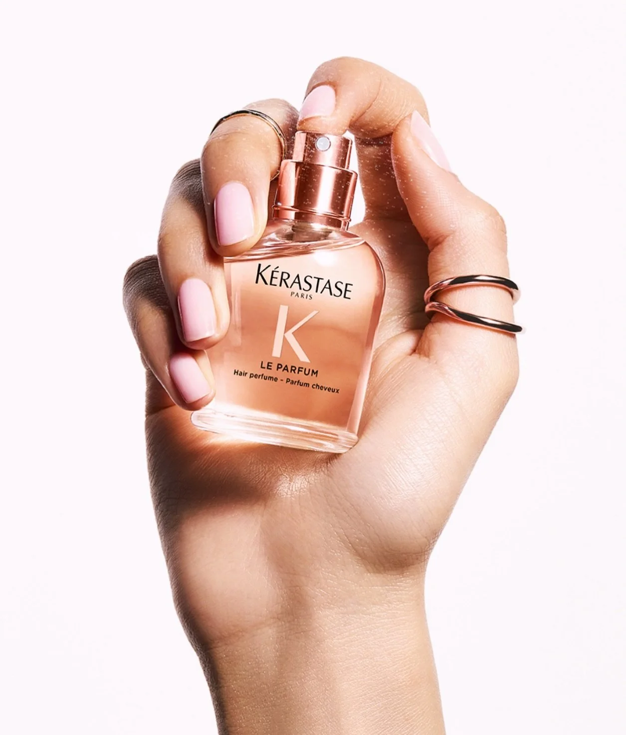 loving the Gloss Absolu scent?! us too. 

finish your hair routine with Gloss Absolu Le Parfum 💗

Formulated with a long-lasting mesmerizing citrus and floral scent and leaves your hair soft 🍊✨🍋&zwj;🟩🌸

get it now at @loveabmpls , of course 💁&z