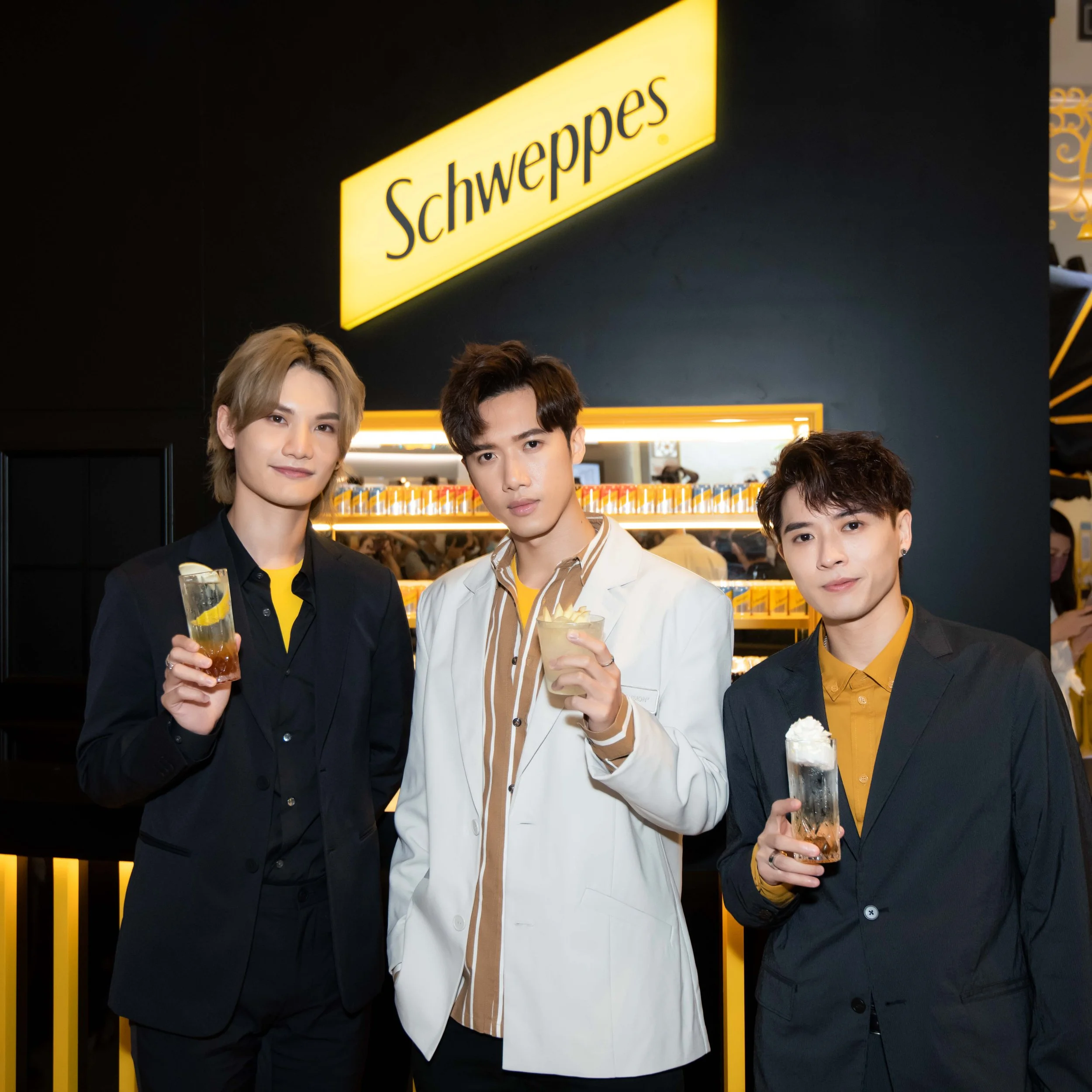 Schweppes_Press6.JPG