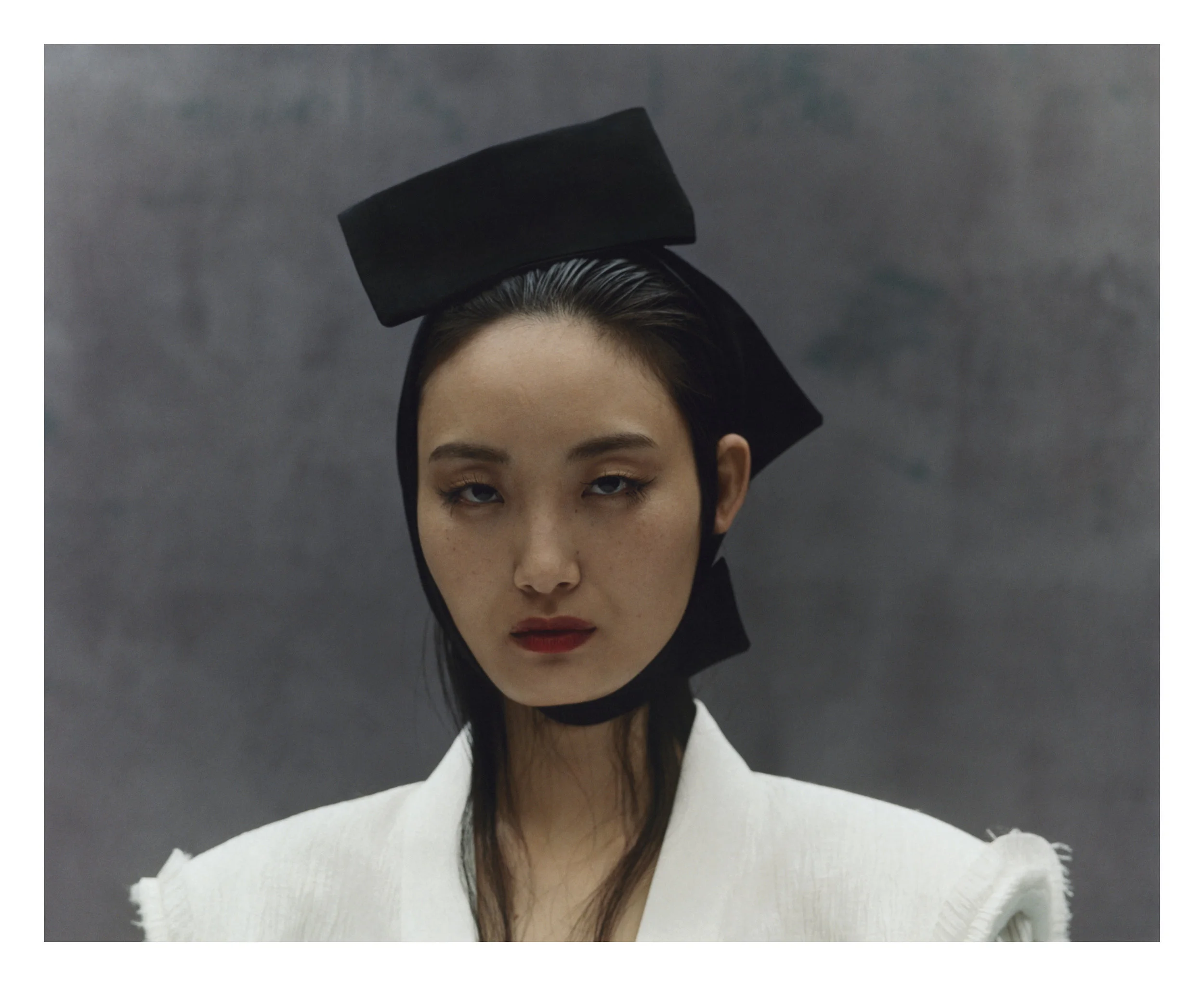 IMGN_190425_WW_SOMETHING ABOUT_05_RGB_F1.jpg