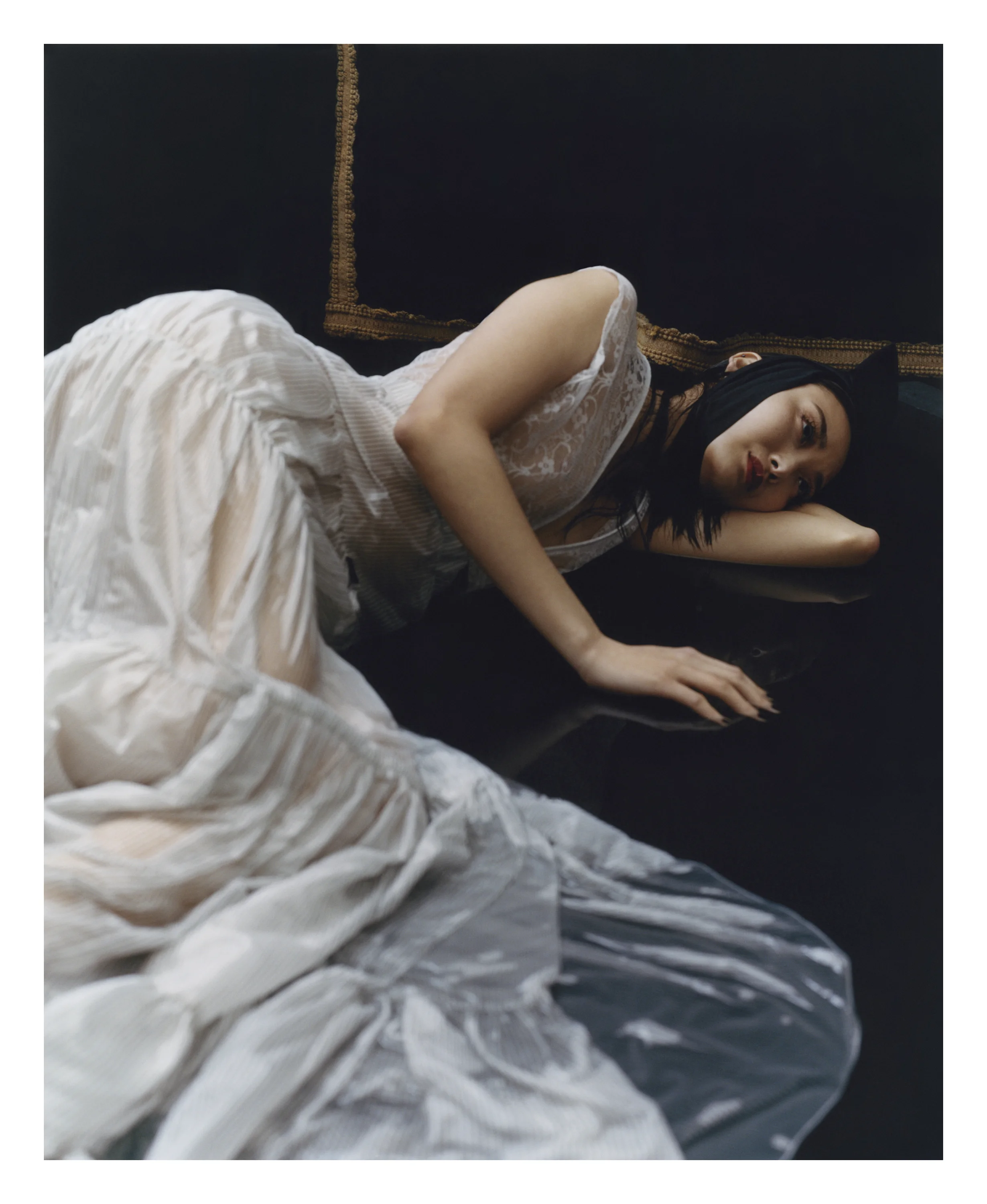 IMGN_190425_WW_SOMETHING ABOUT_13_RGB_F1.jpg