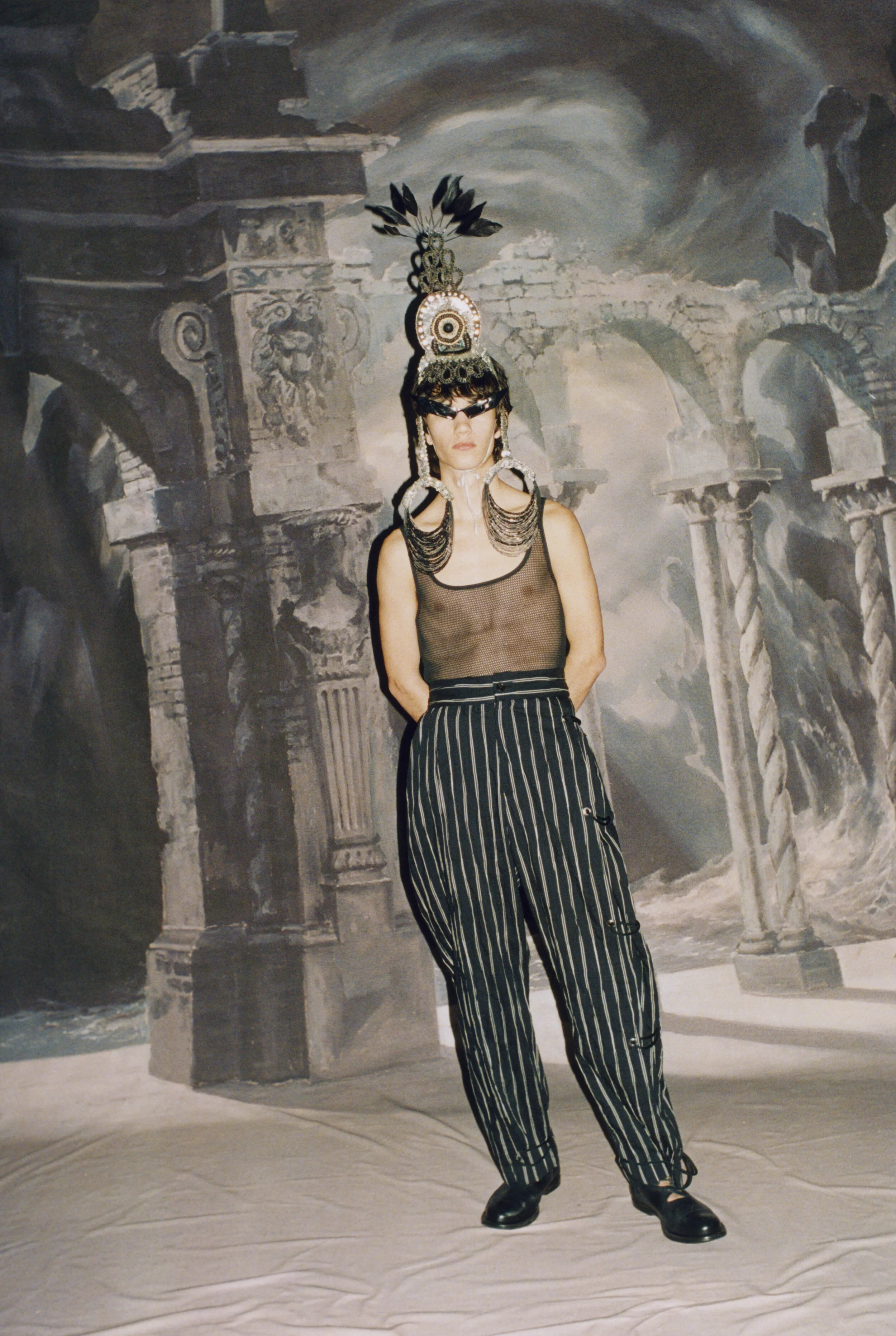 REPLICA WITH TONY 03.jpg