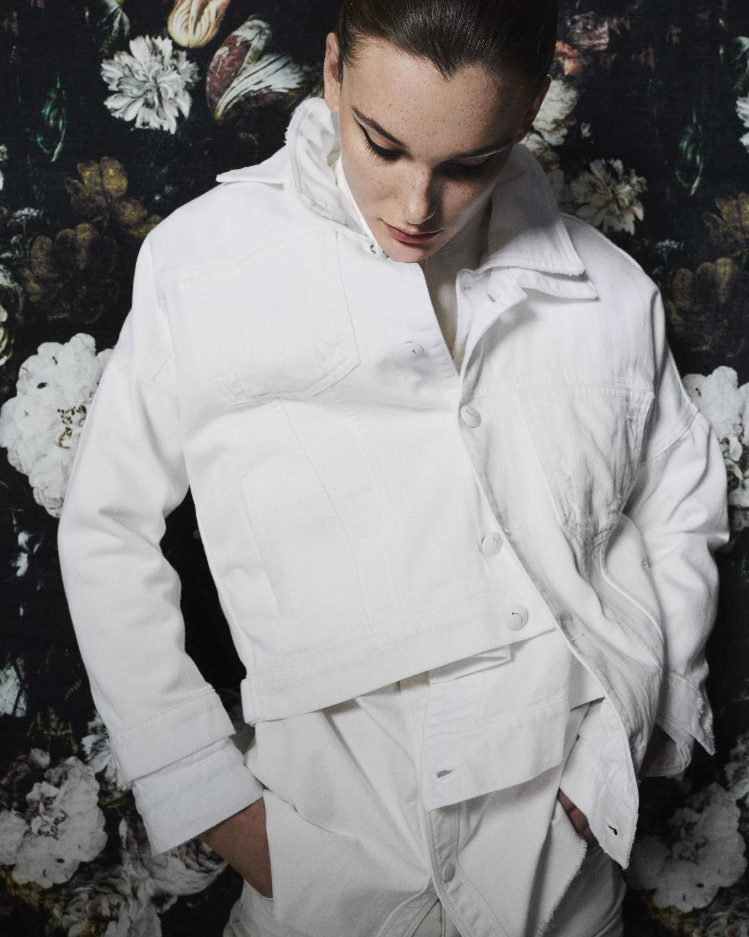 191121_VF_FLOWER ME COVER_LOOK_10_154_1 copy.jpg